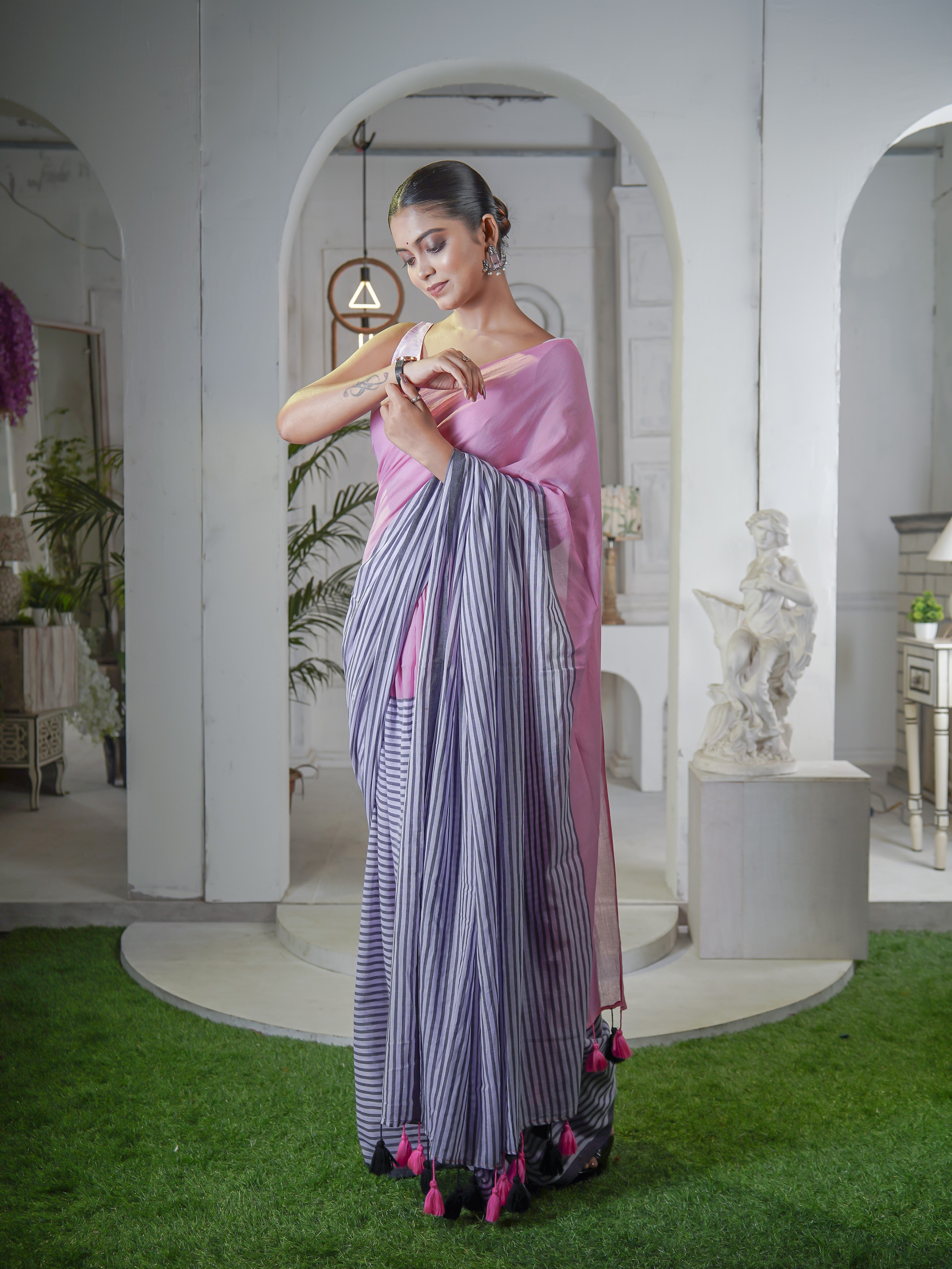 Baby Pink Half-half Check Mul Cotton saree with Blouse piece