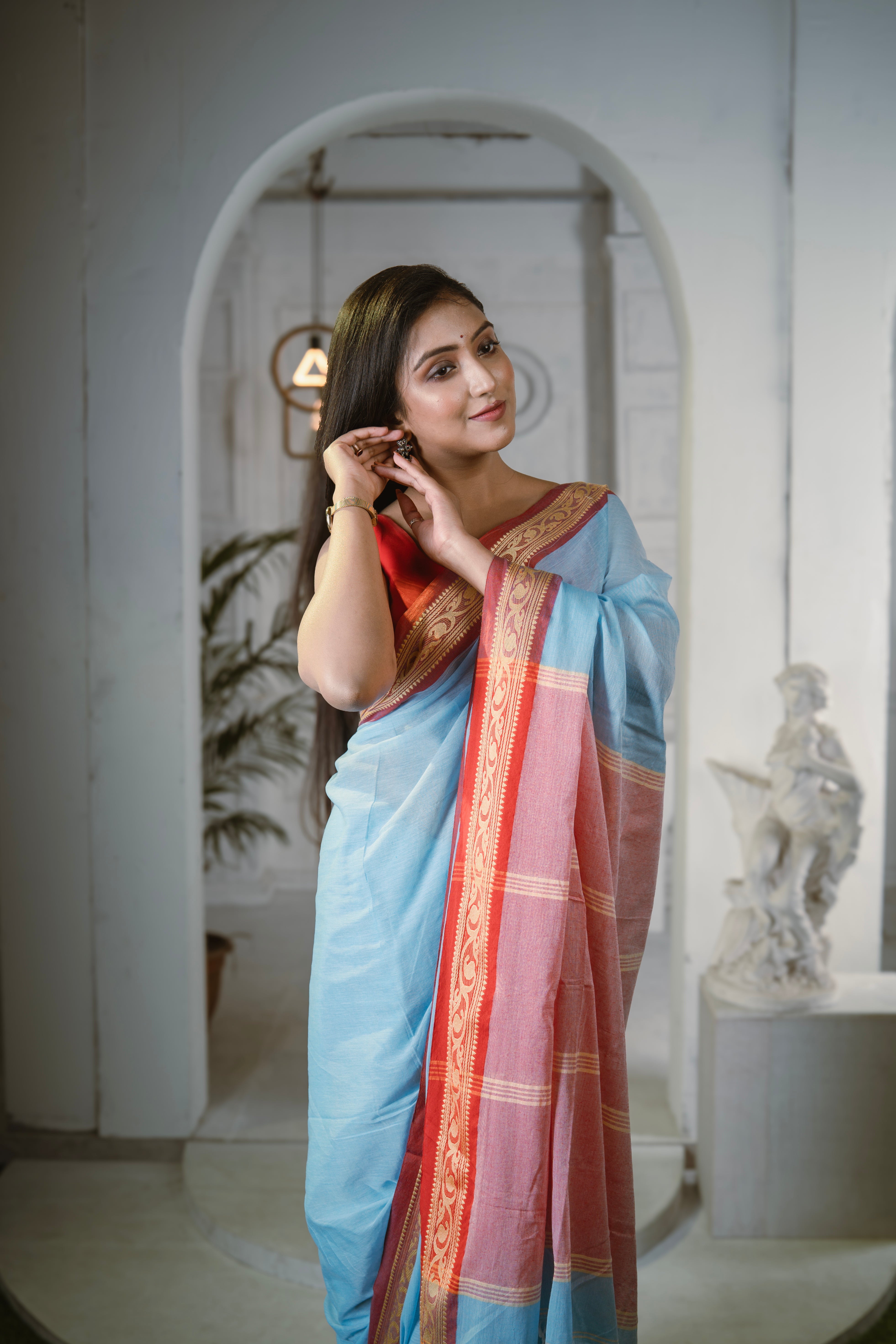 Handwoven Mulmul Cotton Saree- Blue