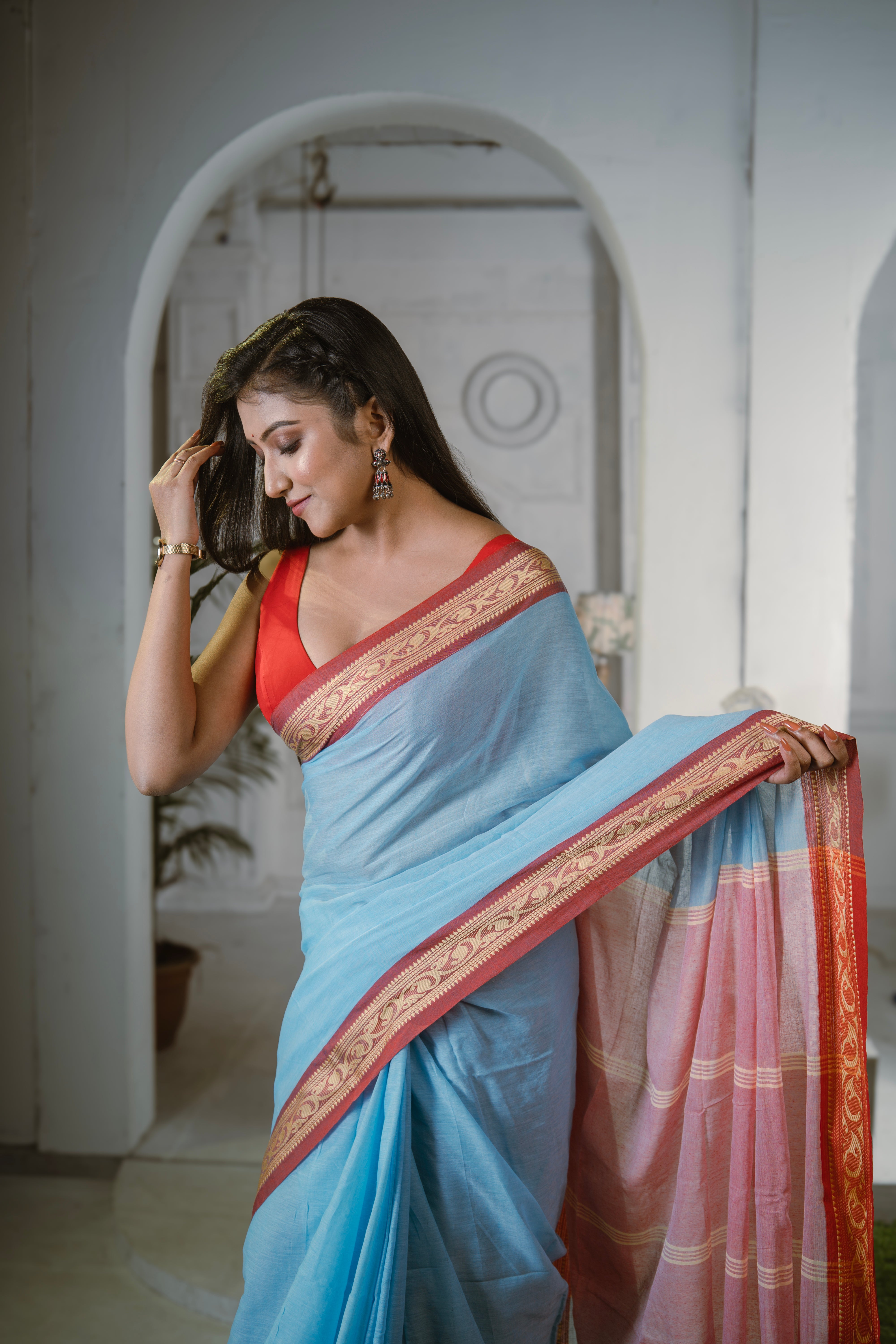 Handwoven Mulmul Cotton Saree- Blue