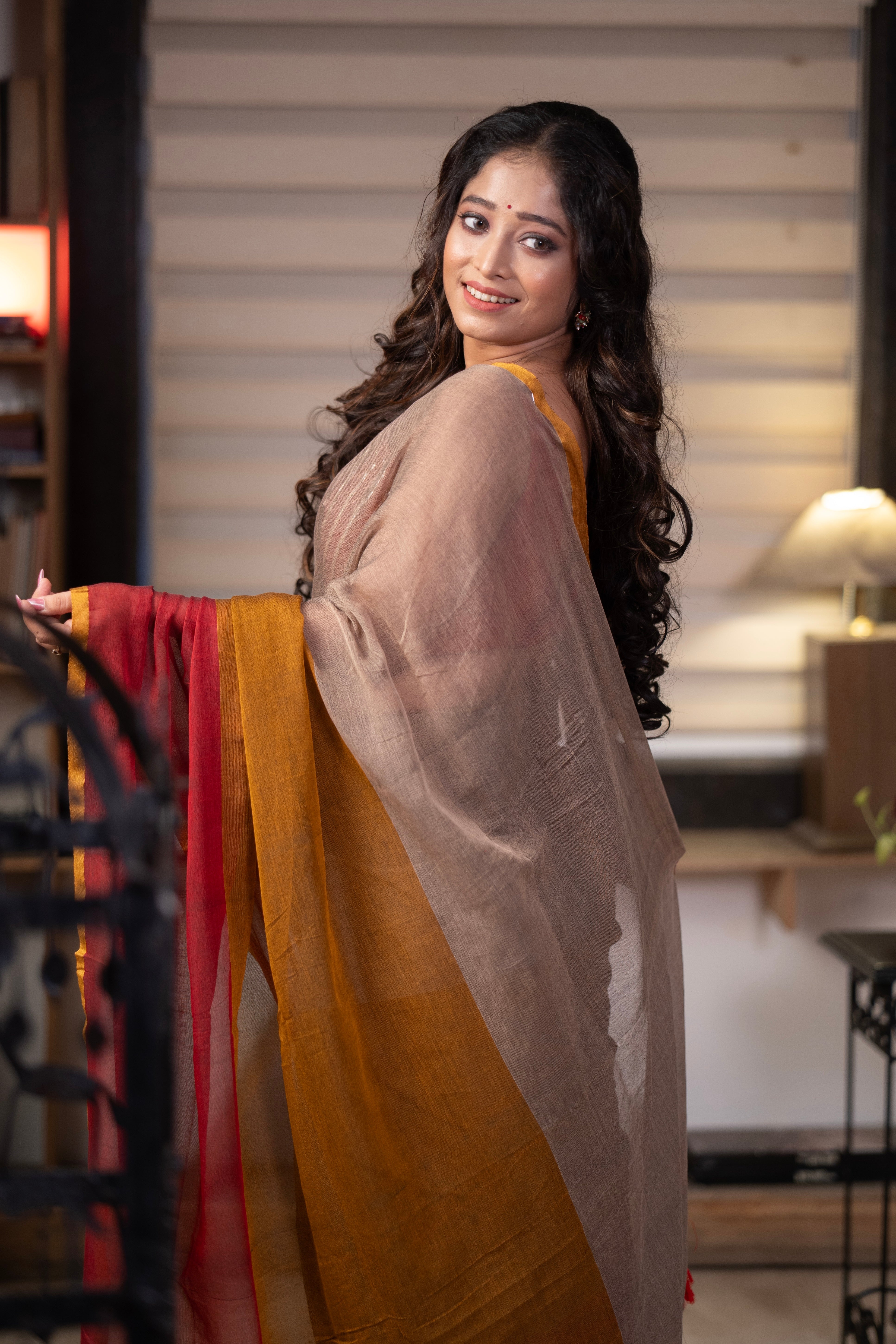 Maroon multicolour Mul Mul Cotton Saree