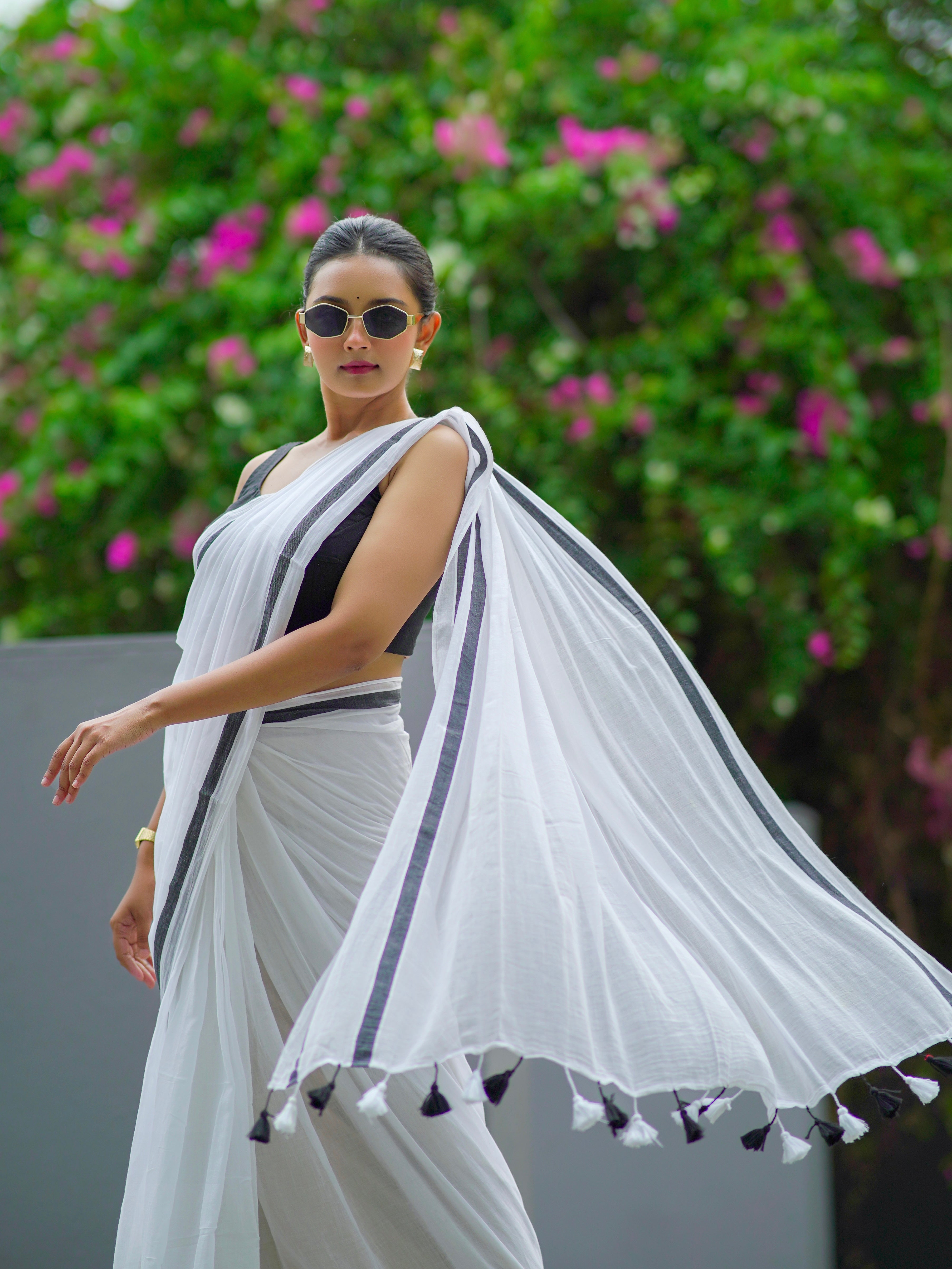 Pure Mul Mul Cotton Saree- Black White
