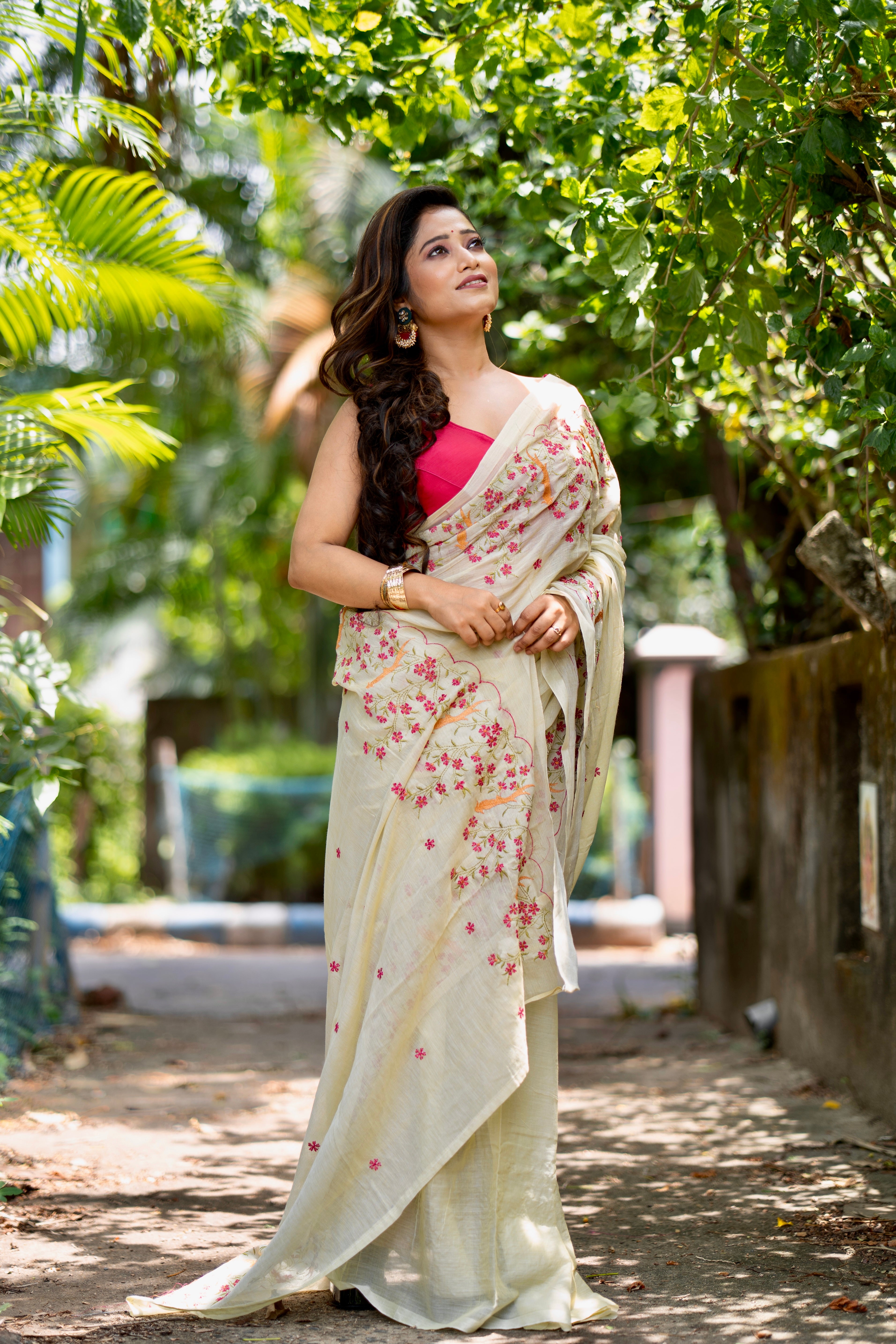 Mul Mul Cotton Embroidery Saree-Lime Green