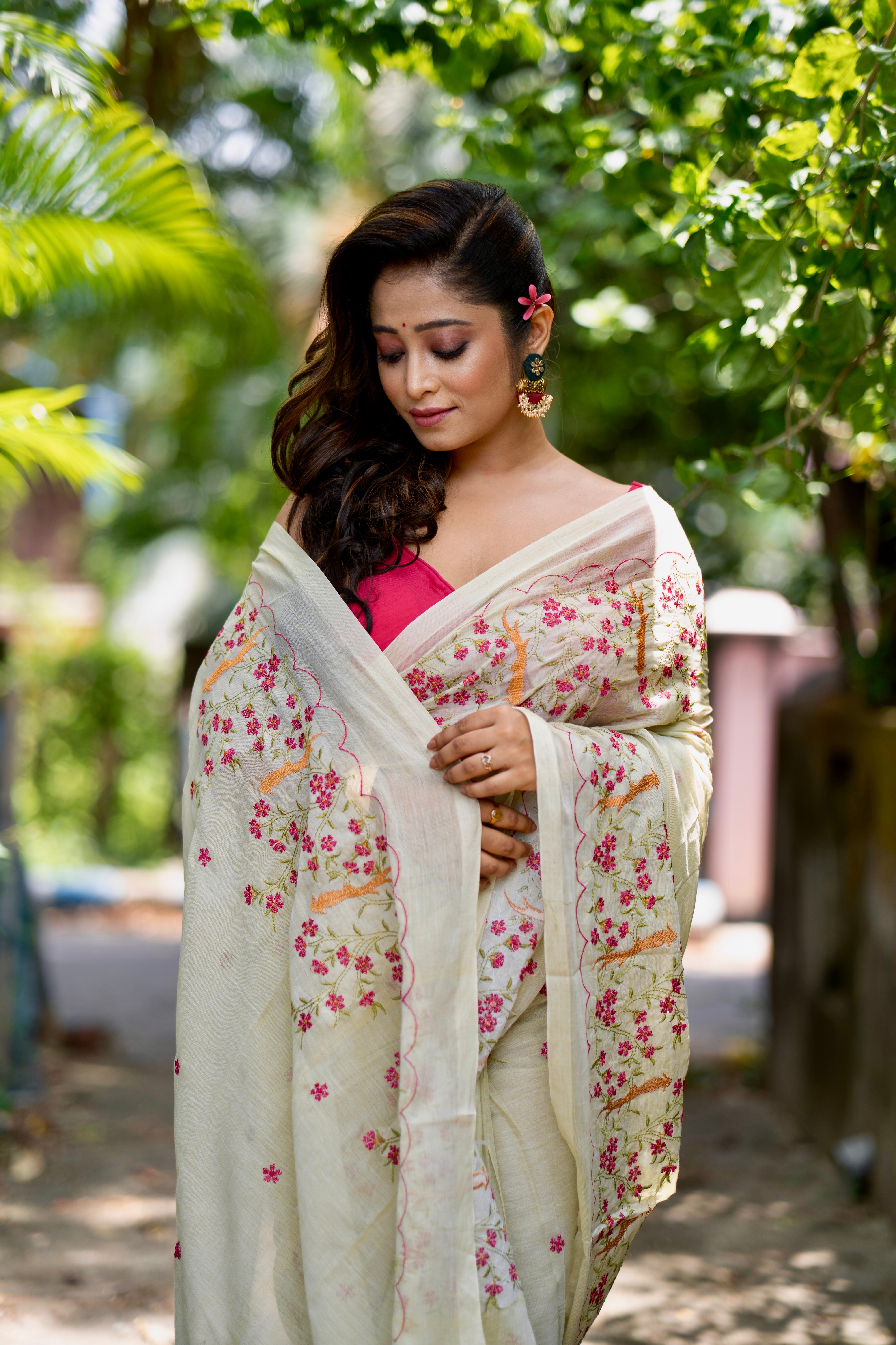 Mul Mul Cotton Embroidery Saree-Lime Green