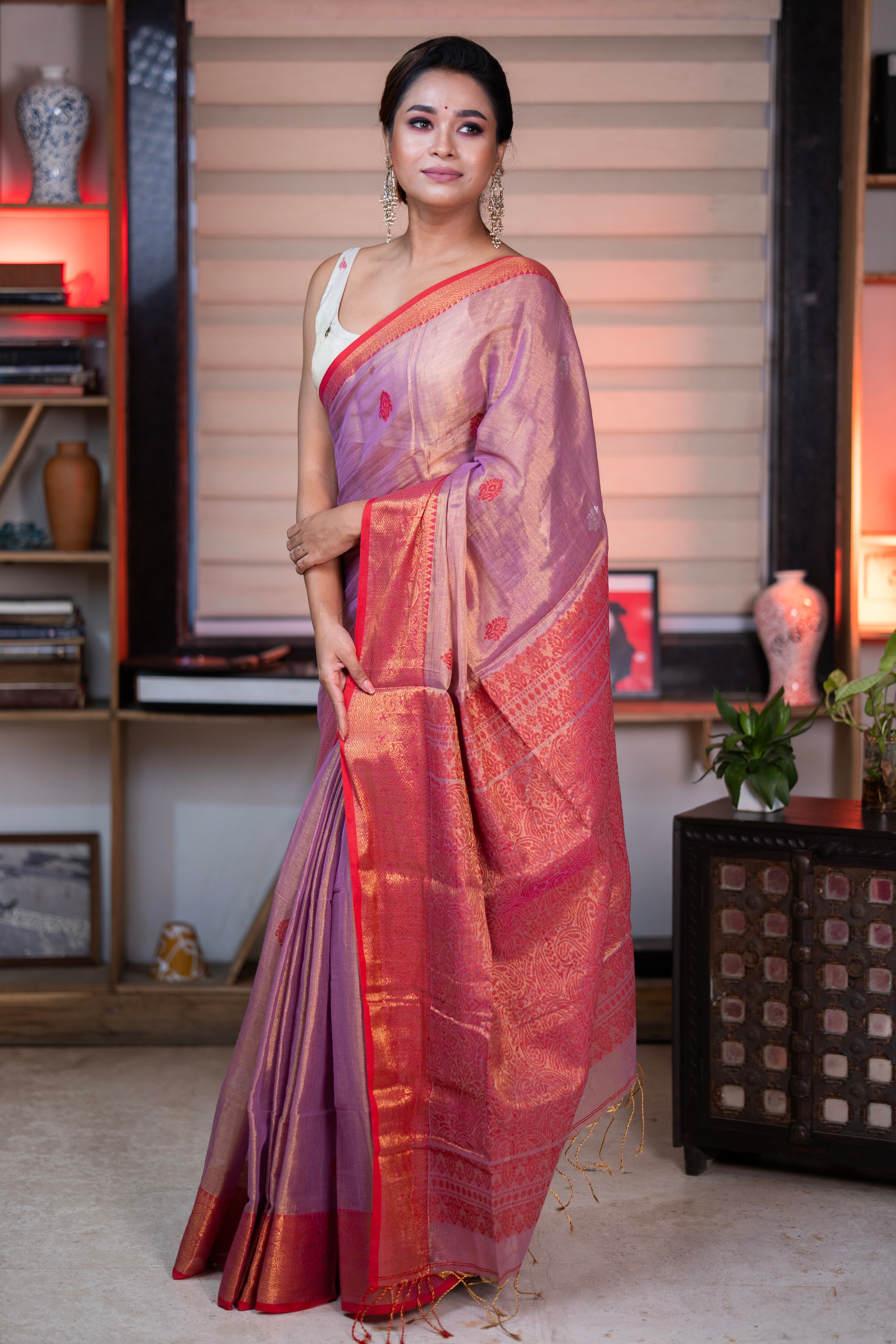 Metallic bubble Pink Tissue Linen Handwoven Saree