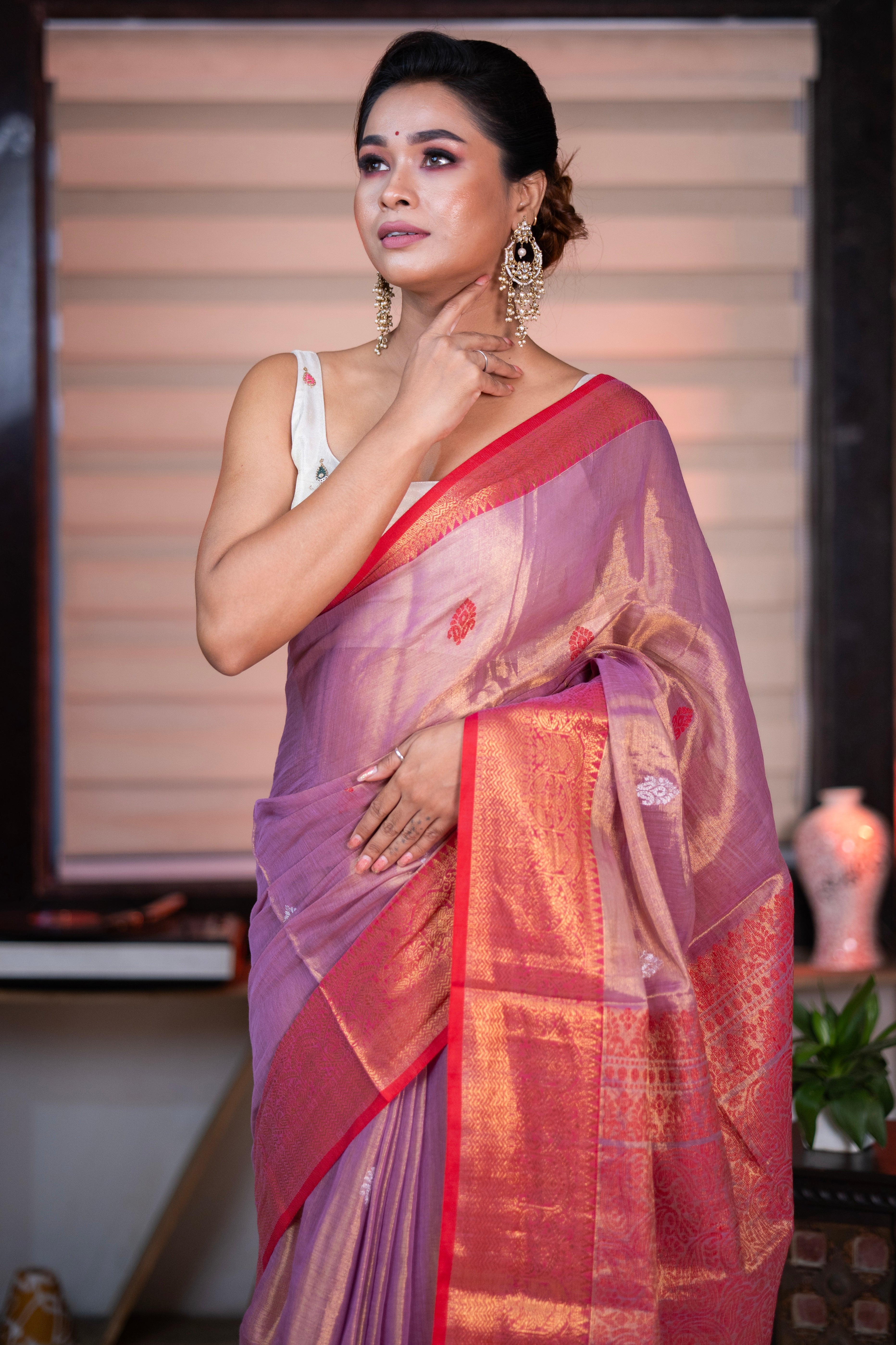 Metallic bubble Pink Tissue Linen Handwoven Saree