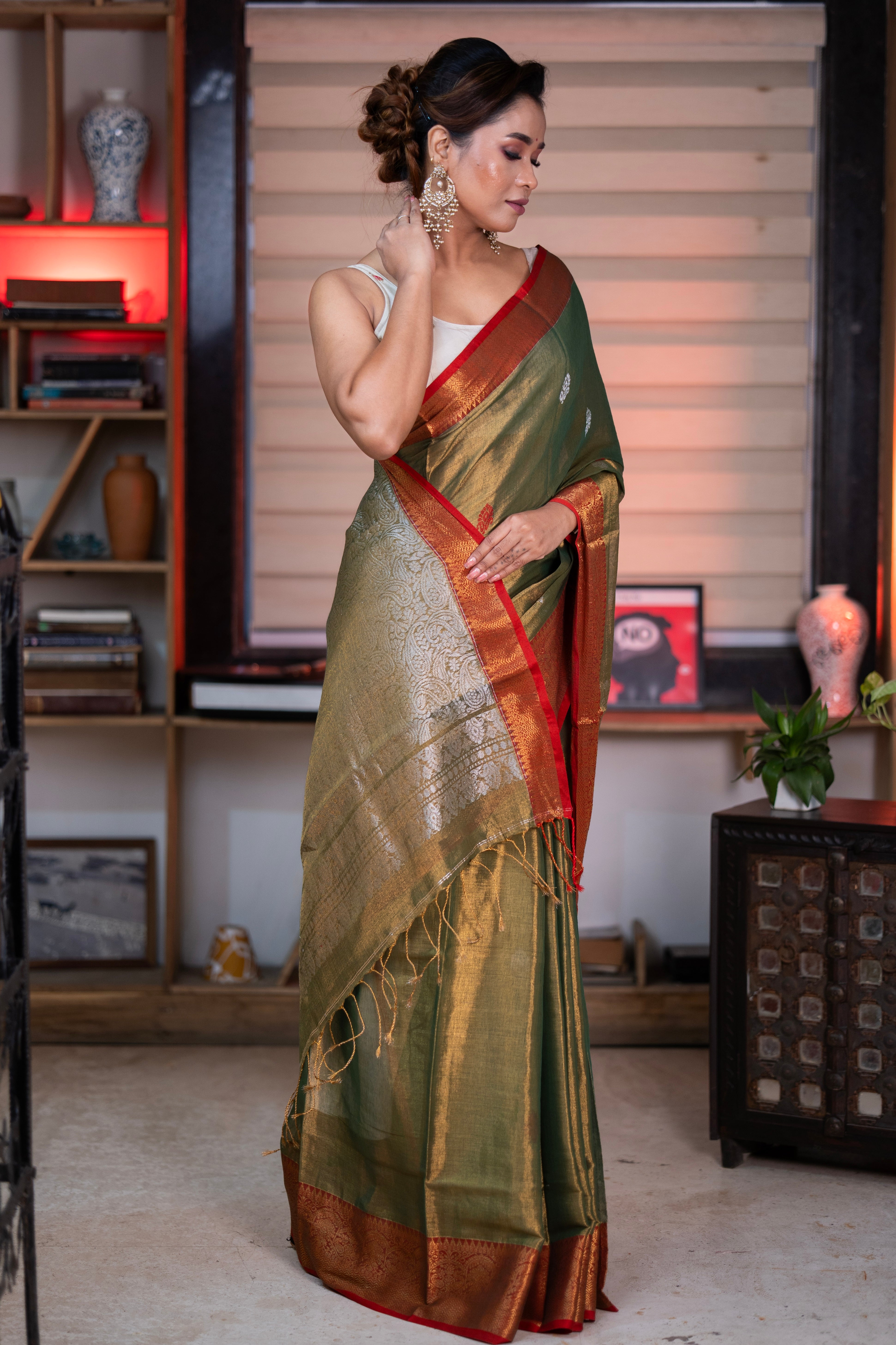 Metallic Olive Tissue Linen Handwoven Saree