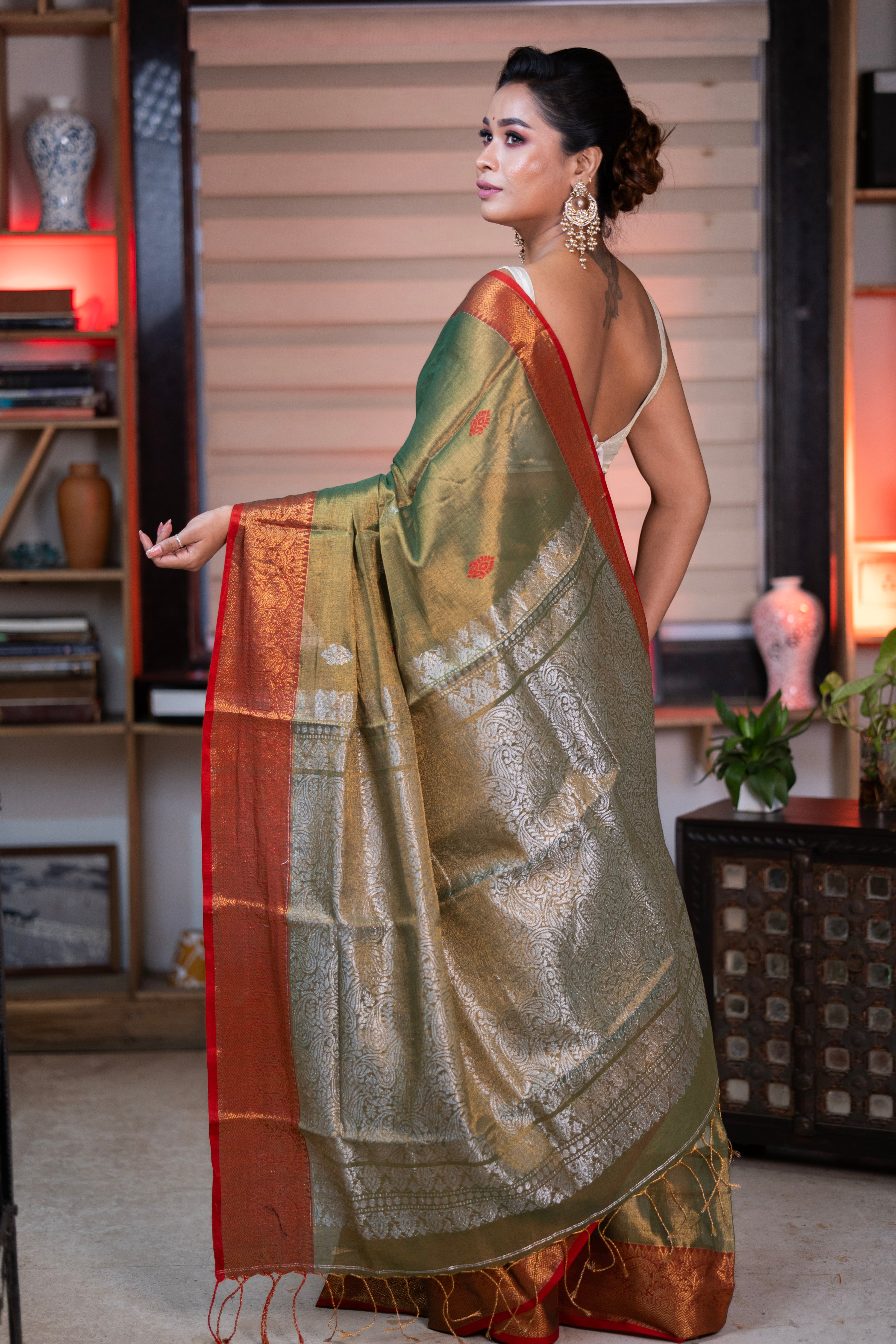 Metallic Olive Tissue Linen Handwoven Saree