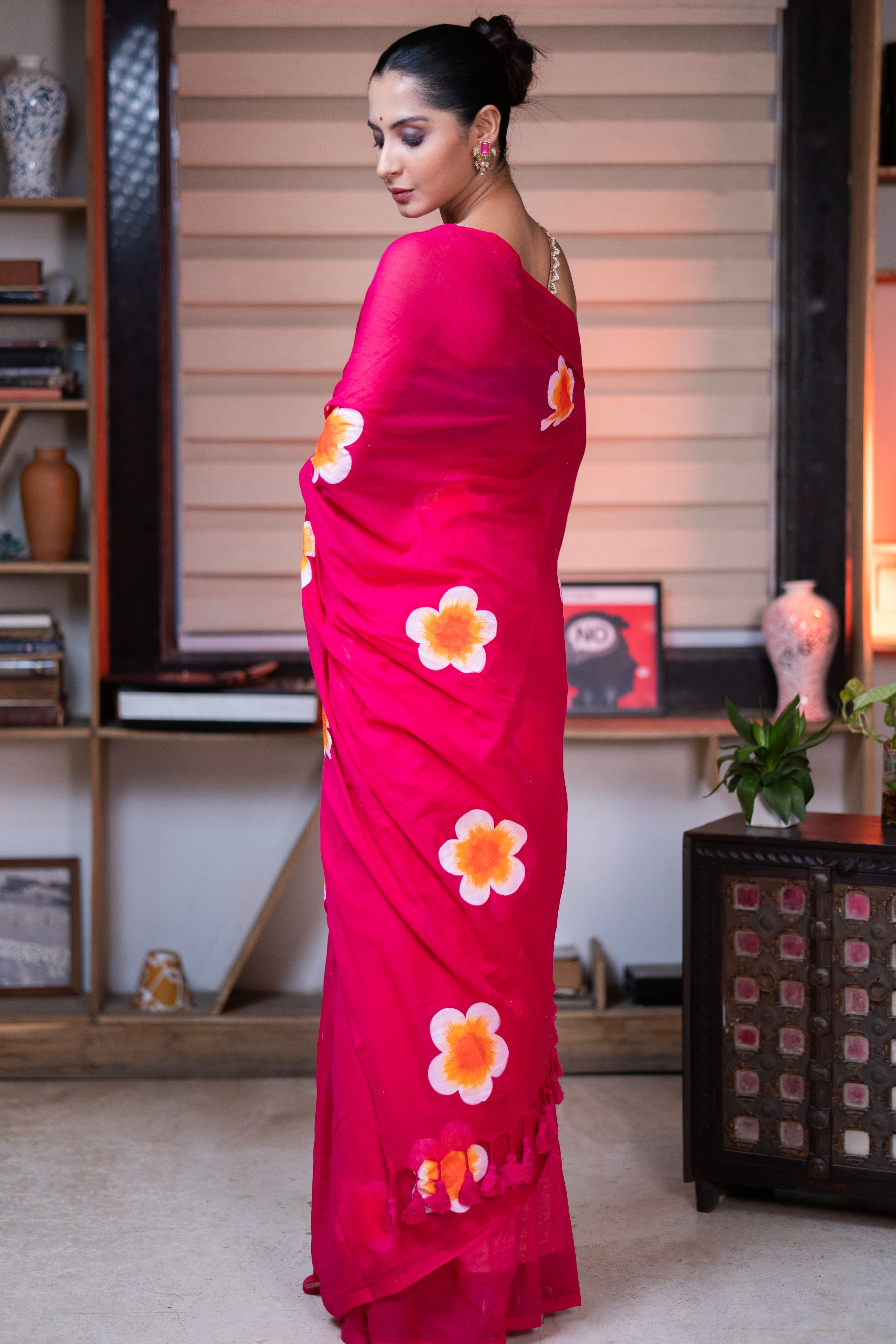 Hand-Printed Floral Mulmul Cotton Saree- Rani