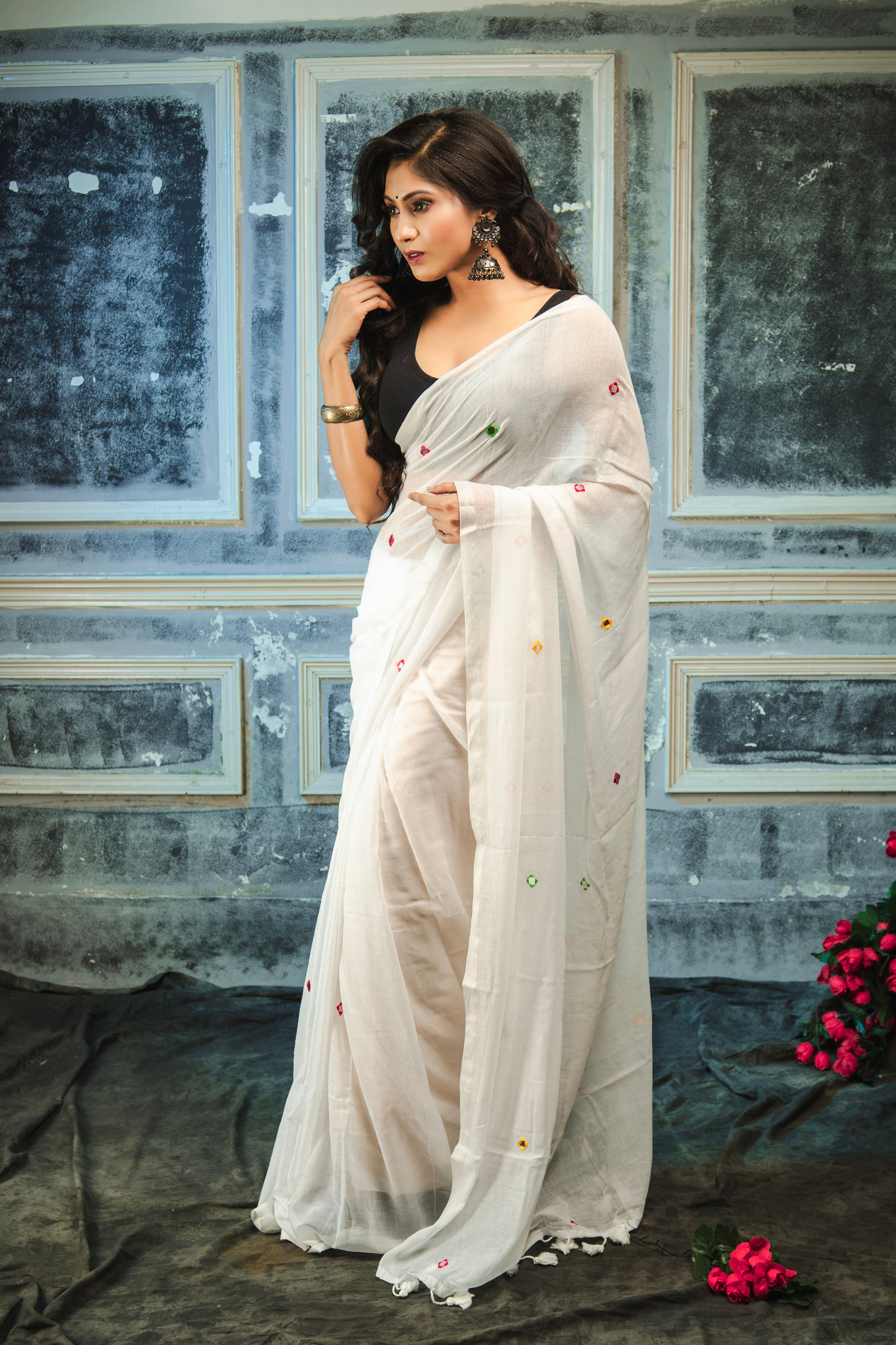 Pure Mul Cotton Mirror Work Saree- White