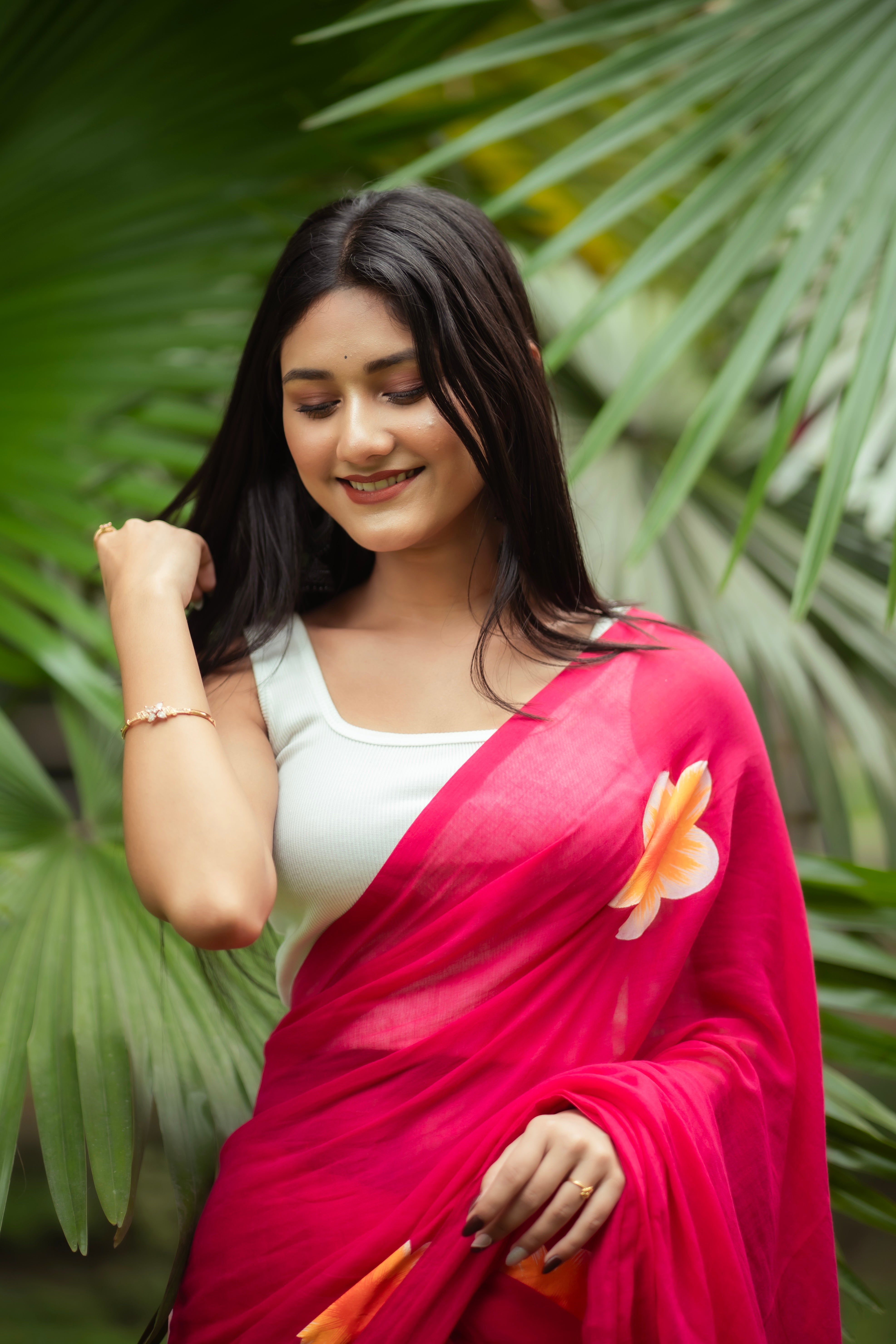 Hand-Printed Floral Mulmul Cotton Saree- Rani