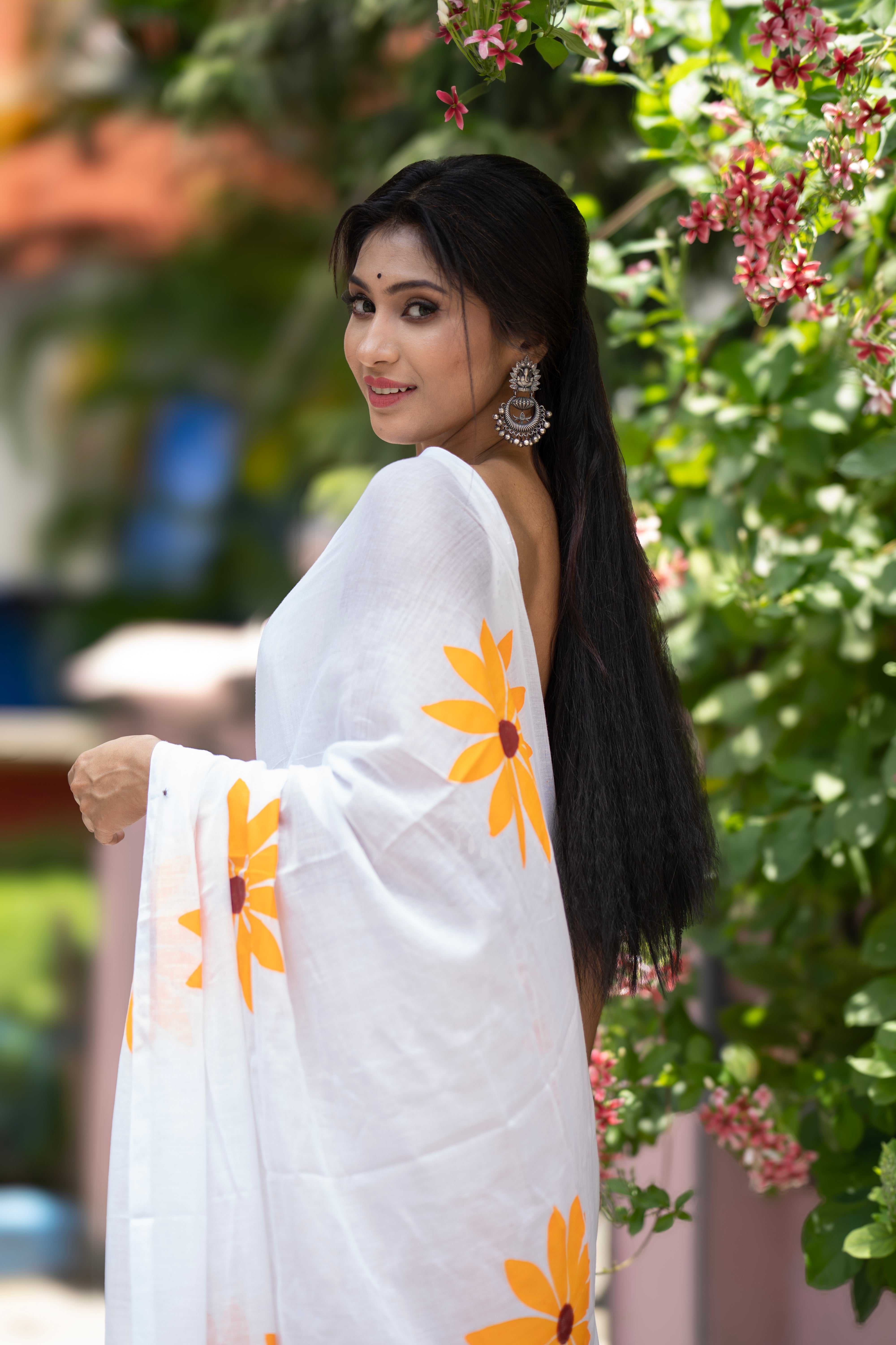 Hand Printed flowers mulmul cotton saree-white
