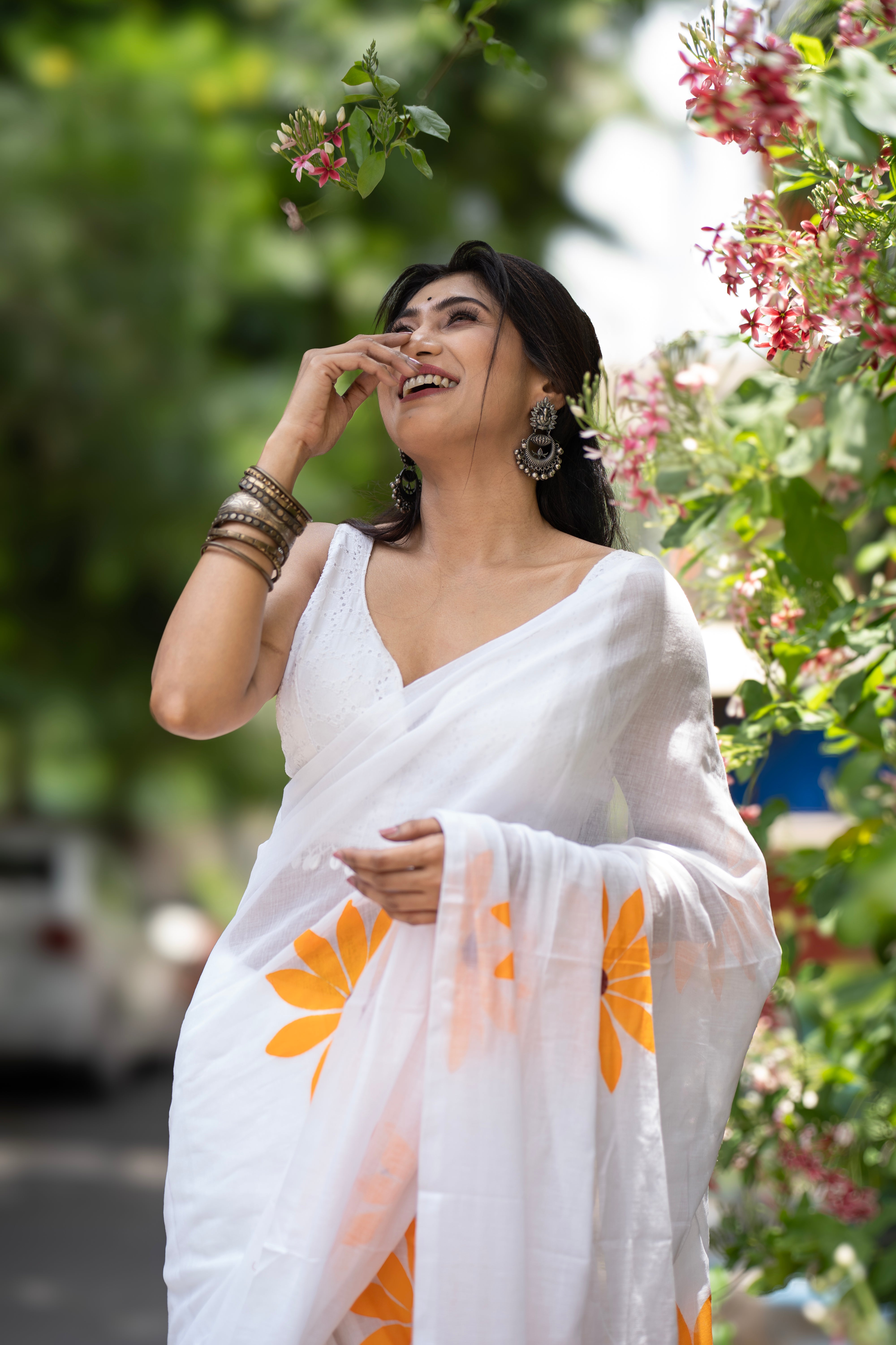 Hand Printed flowers mulmul cotton saree-white