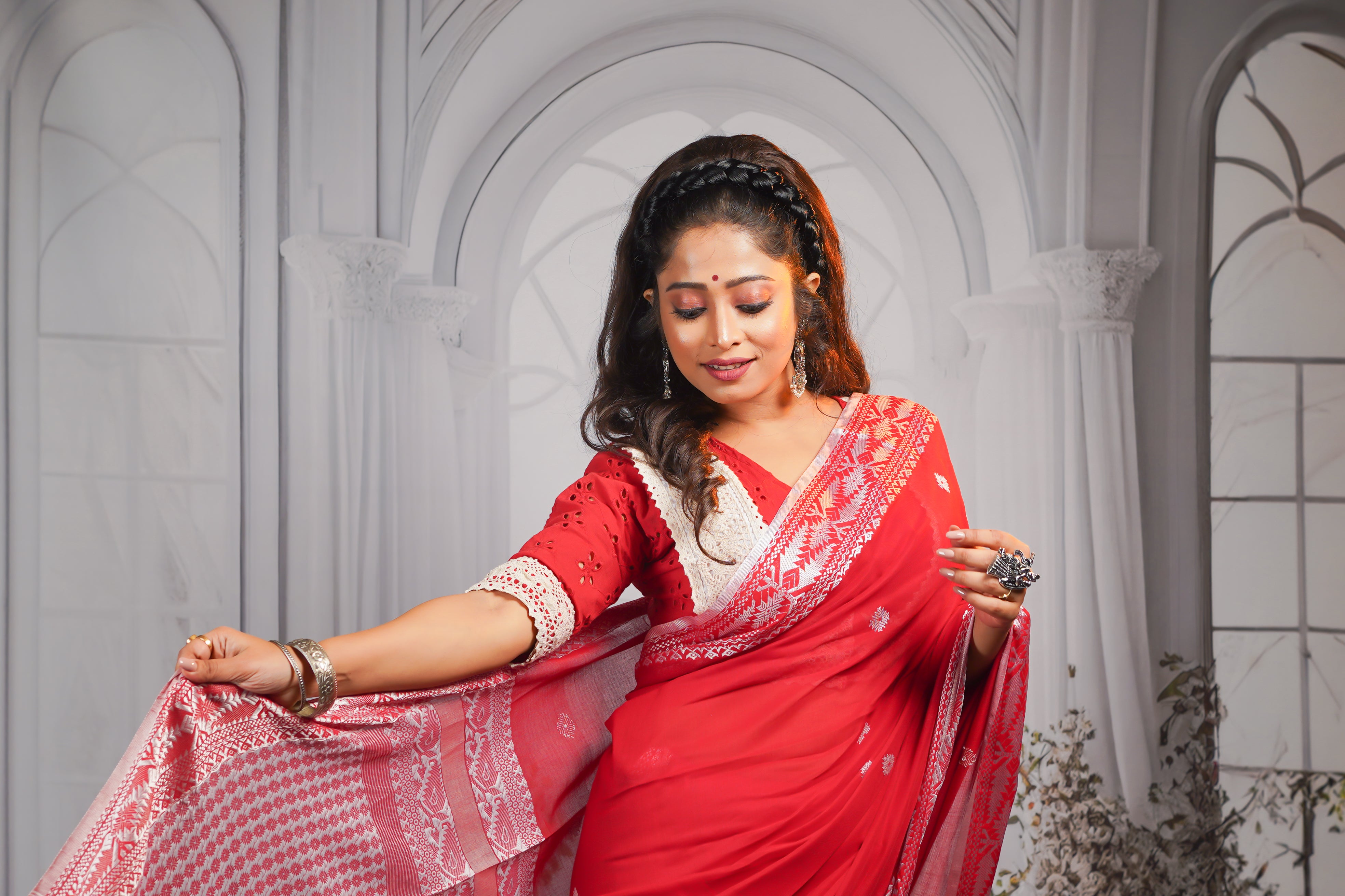 Red Pure Masrise Cotton Handwoven Saree