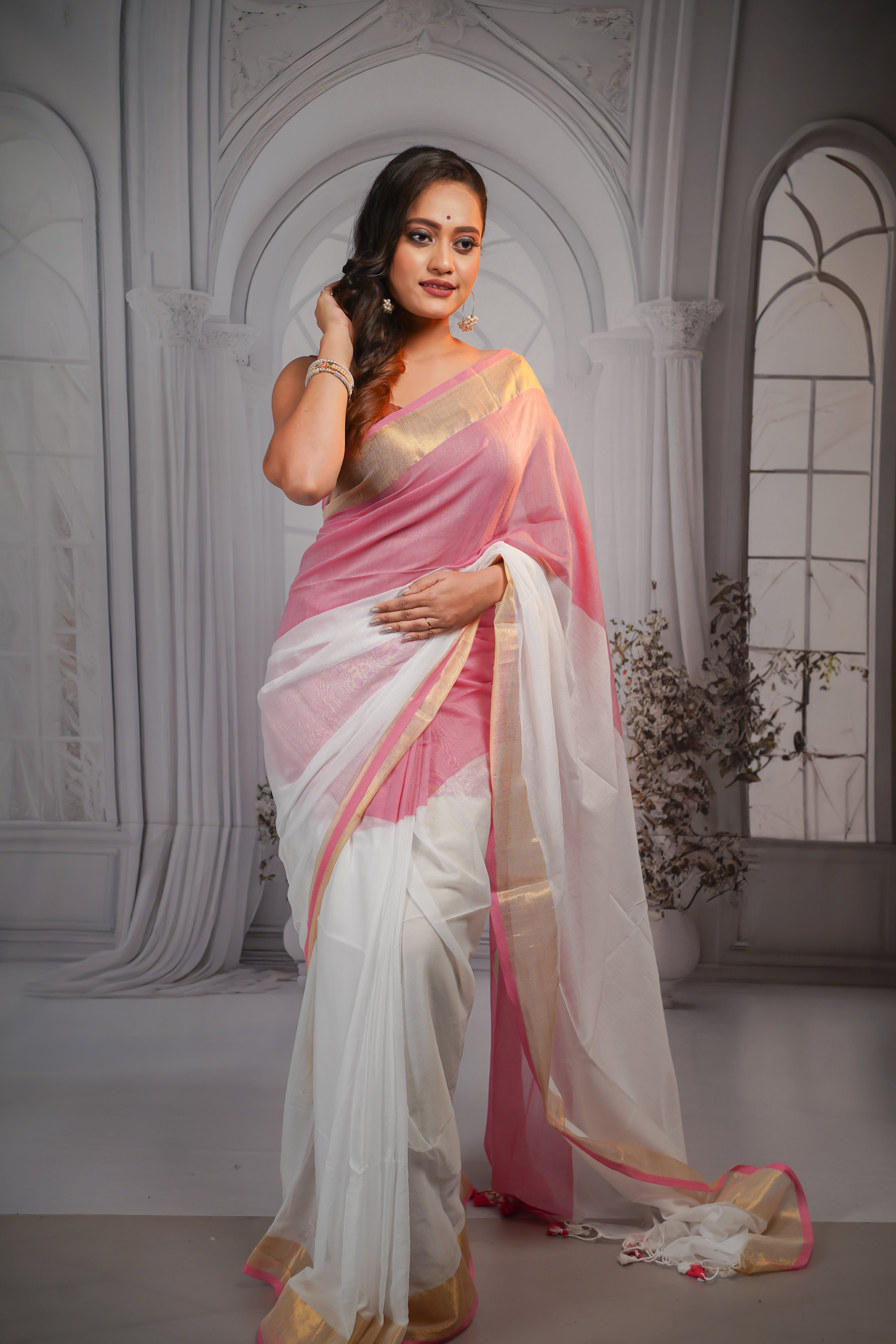 White & Pink Mul Mul Cotton Saree
