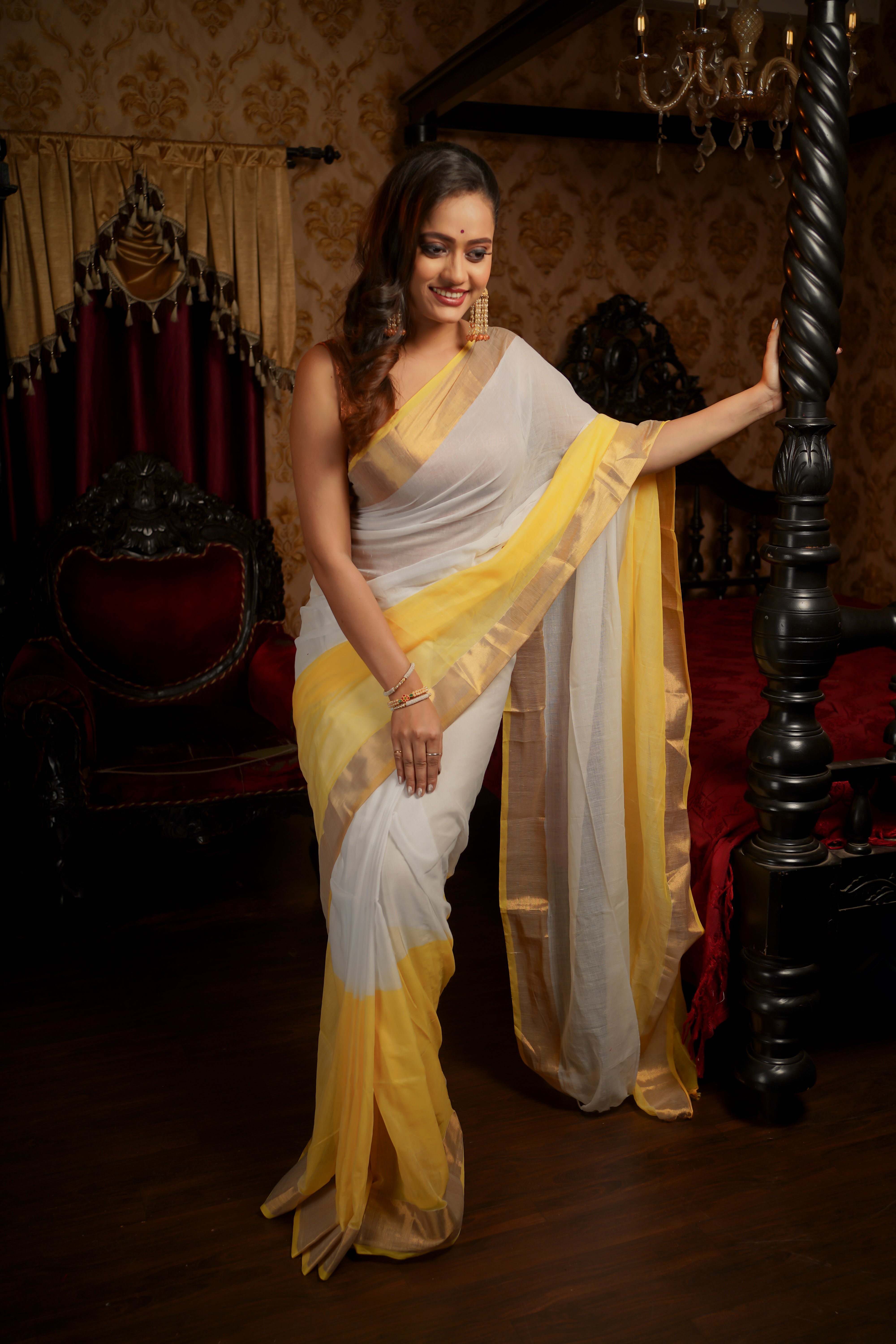 Rangriti Pure Mul Mul Cotton Saree-White & yellow