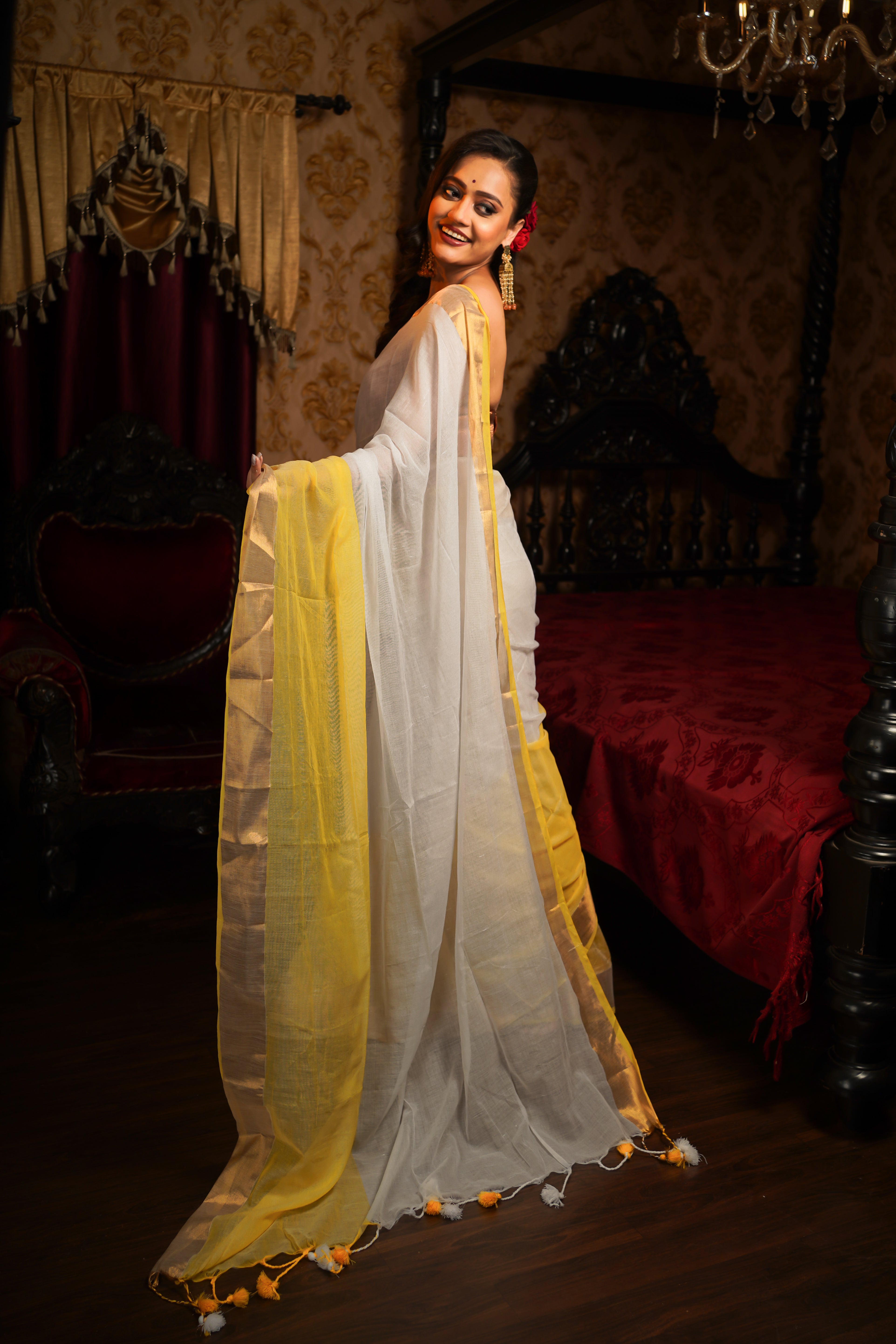 Rangriti Pure Mul Mul Cotton Saree-White & yellow
