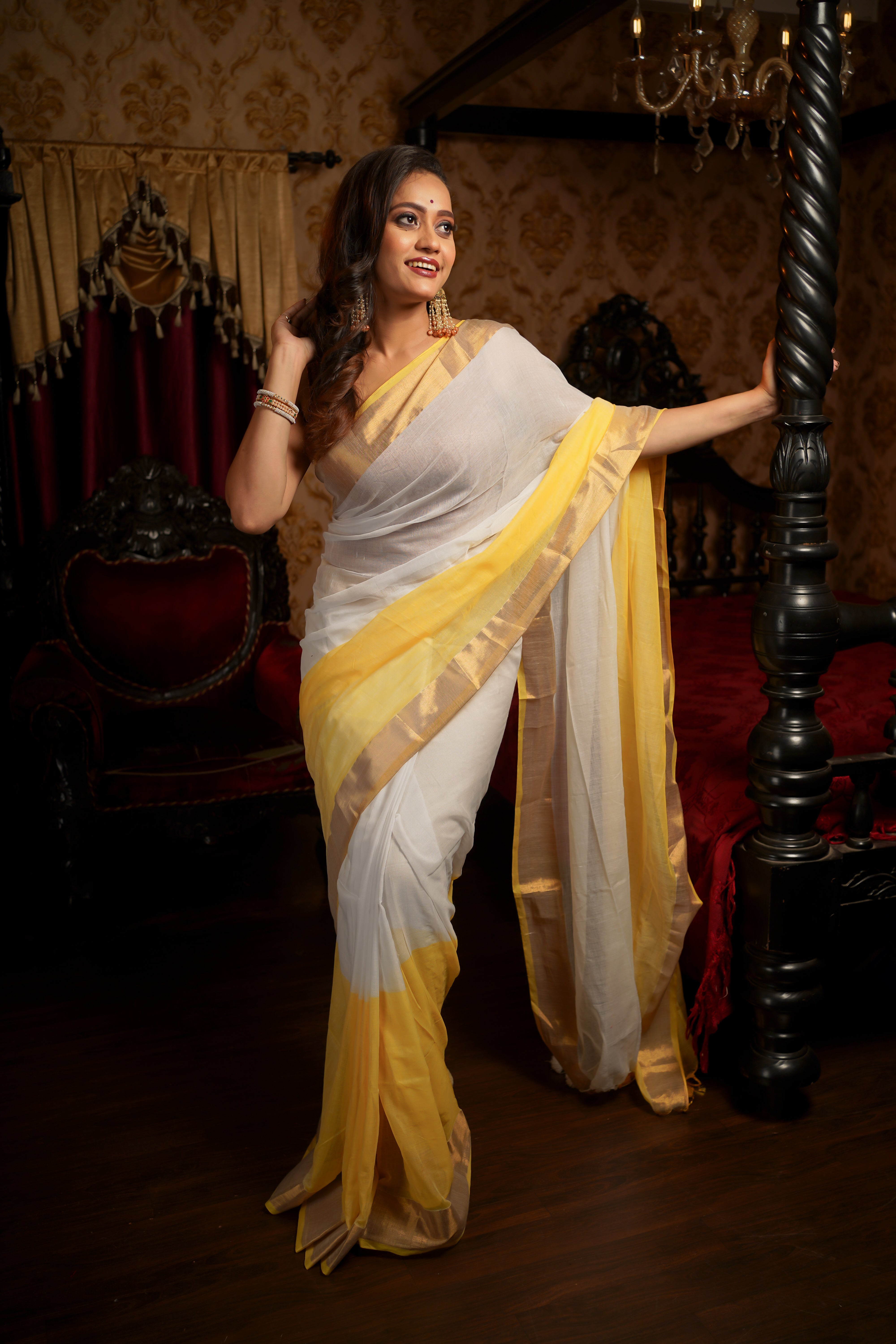 Rangriti Pure Mul Mul Cotton Saree-White & yellow