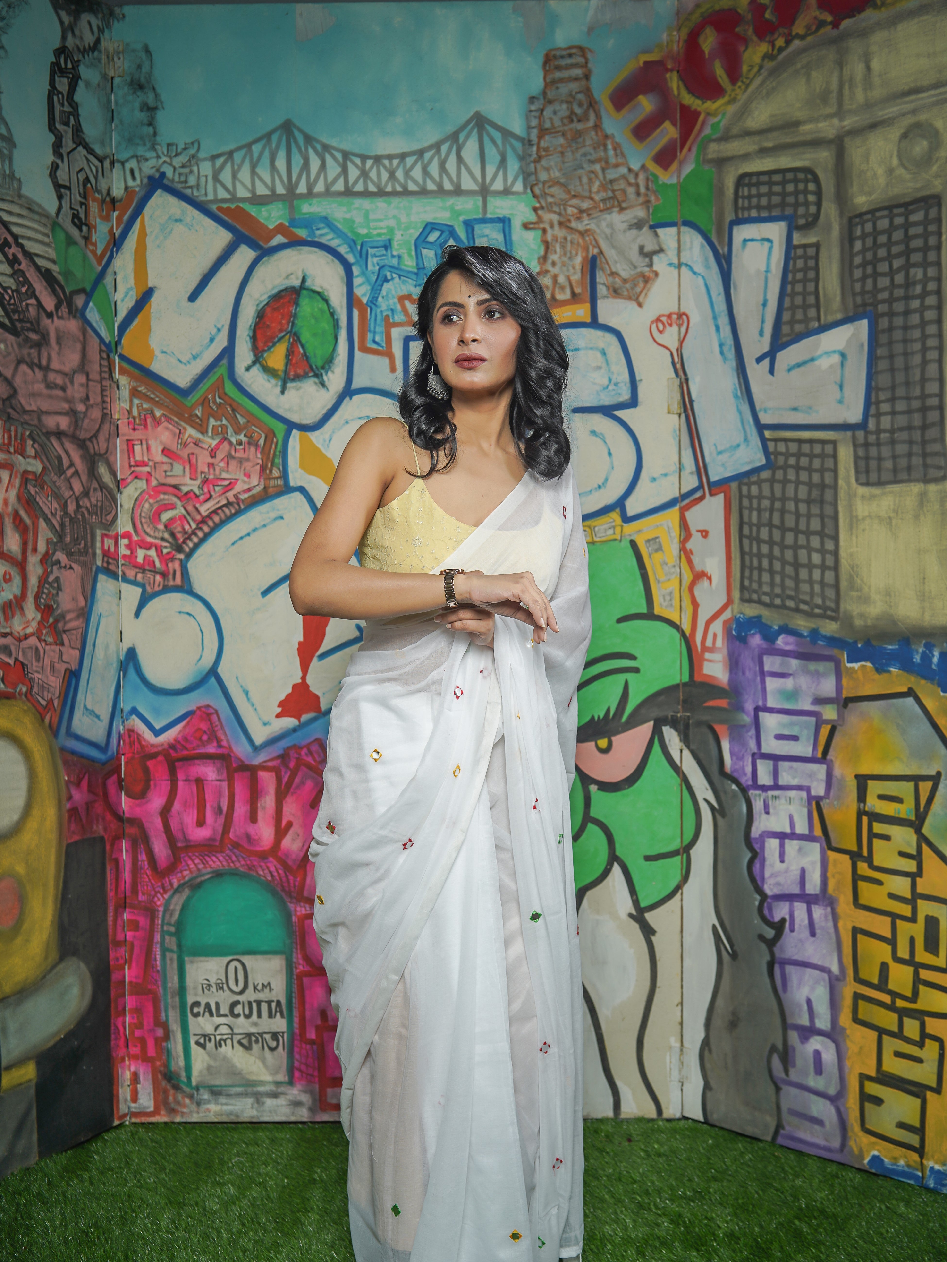 Pure Mul Cotton Mirror Work Saree- White