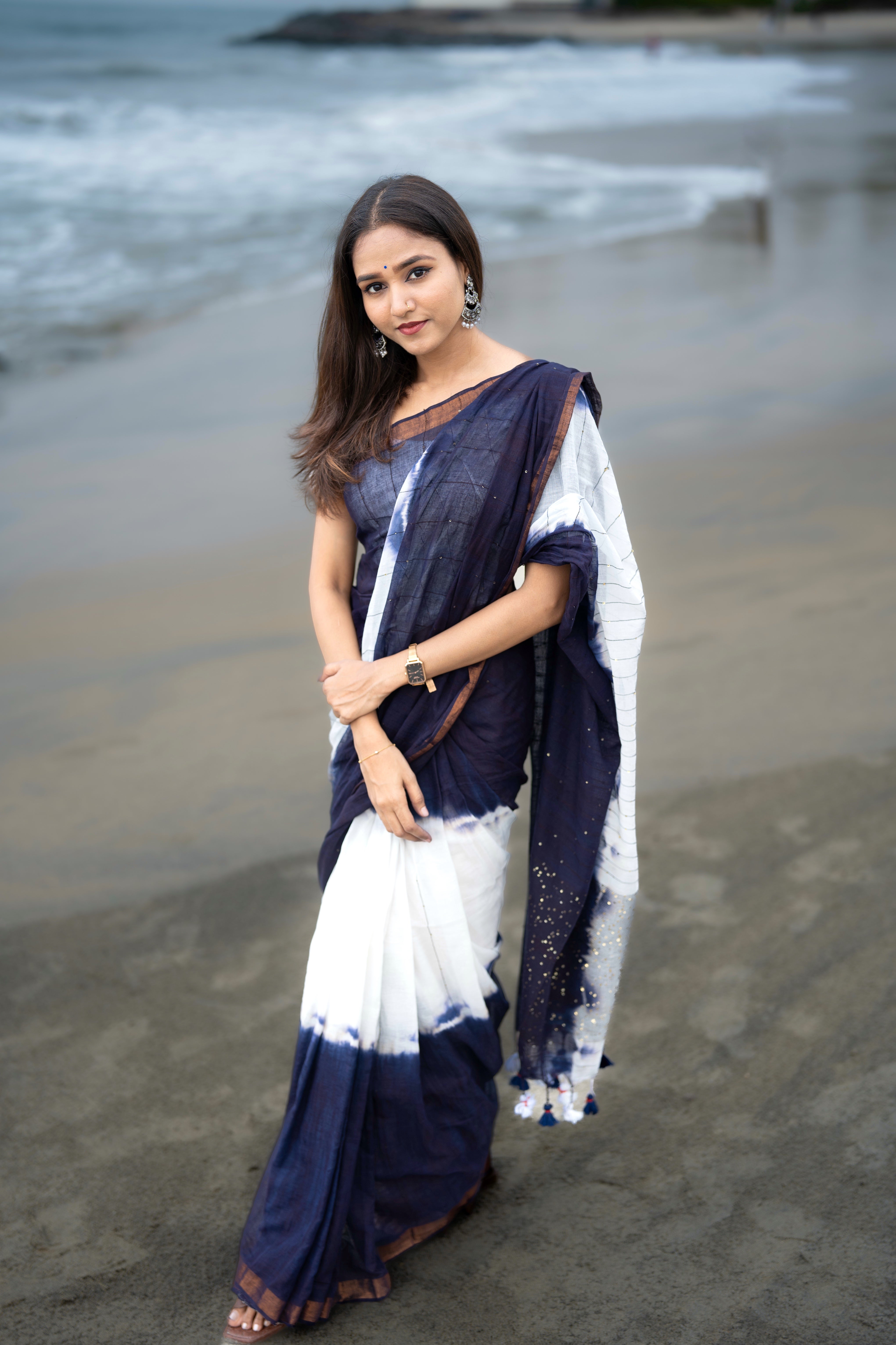 Rang Bahari Sequence Work Pure Mul Cotton Saree-Blue White
