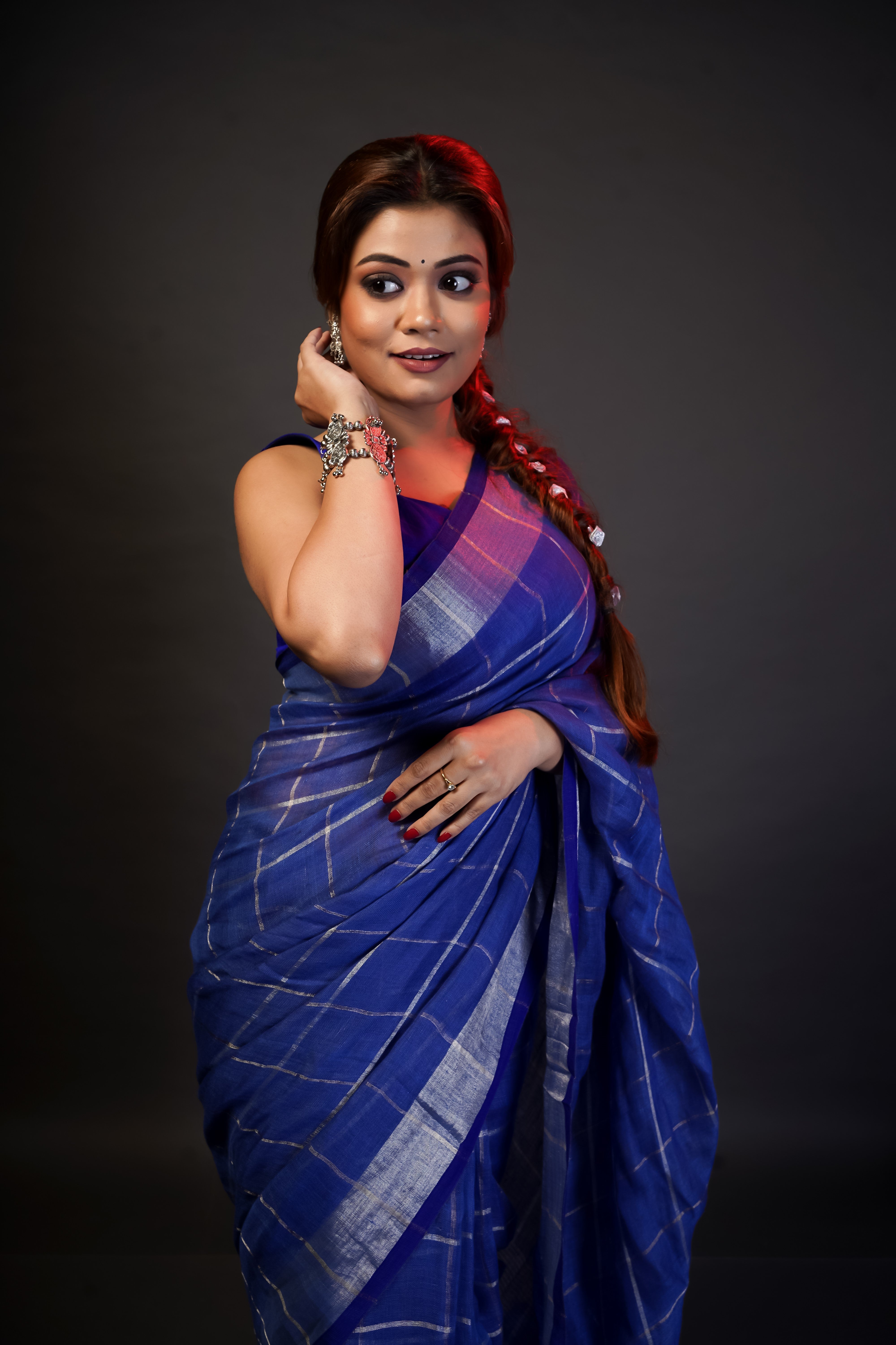 Blue Pure Linen All-Over Check Saree