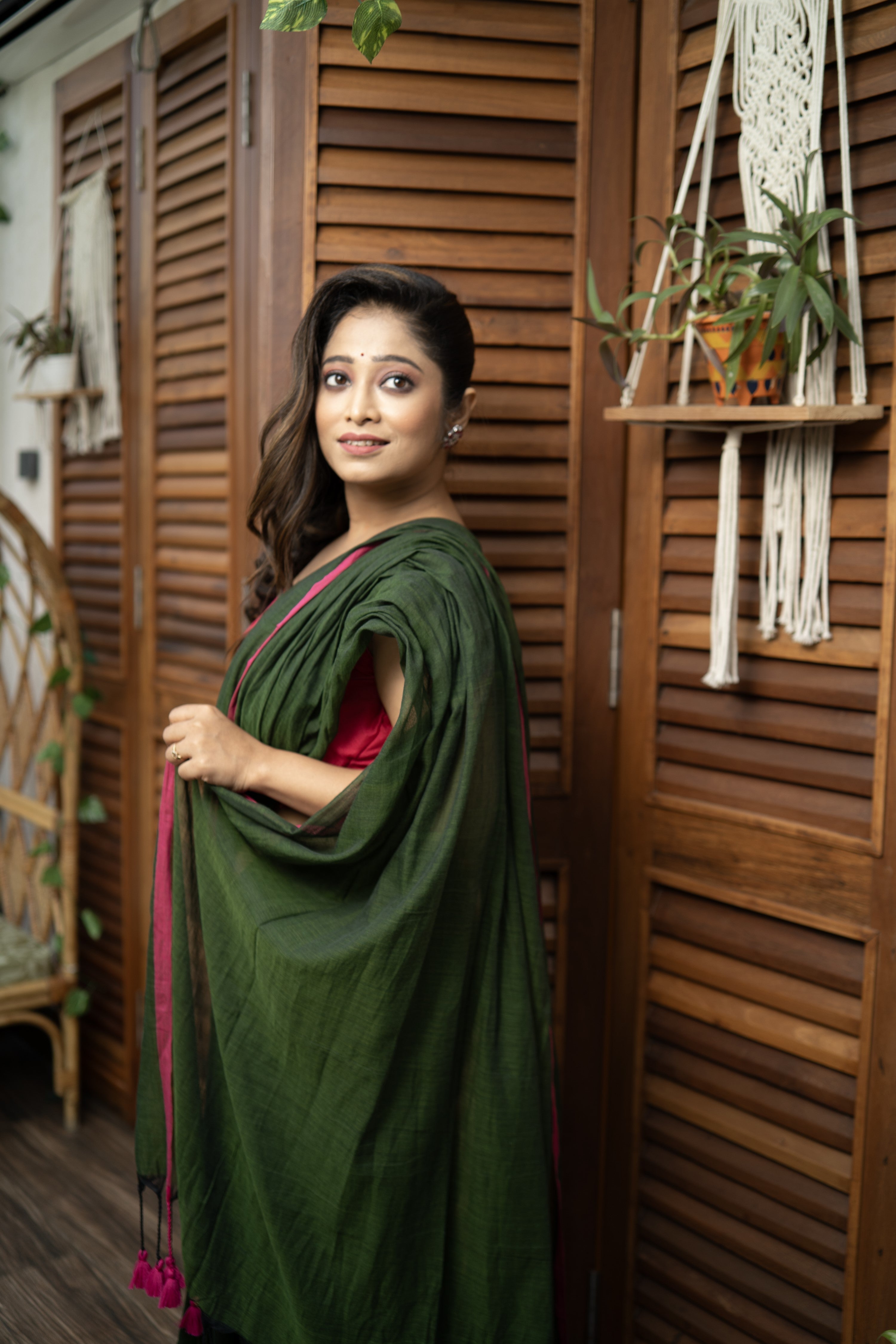 Dark green Pure Mulmul Cotton Saree with blouse piece