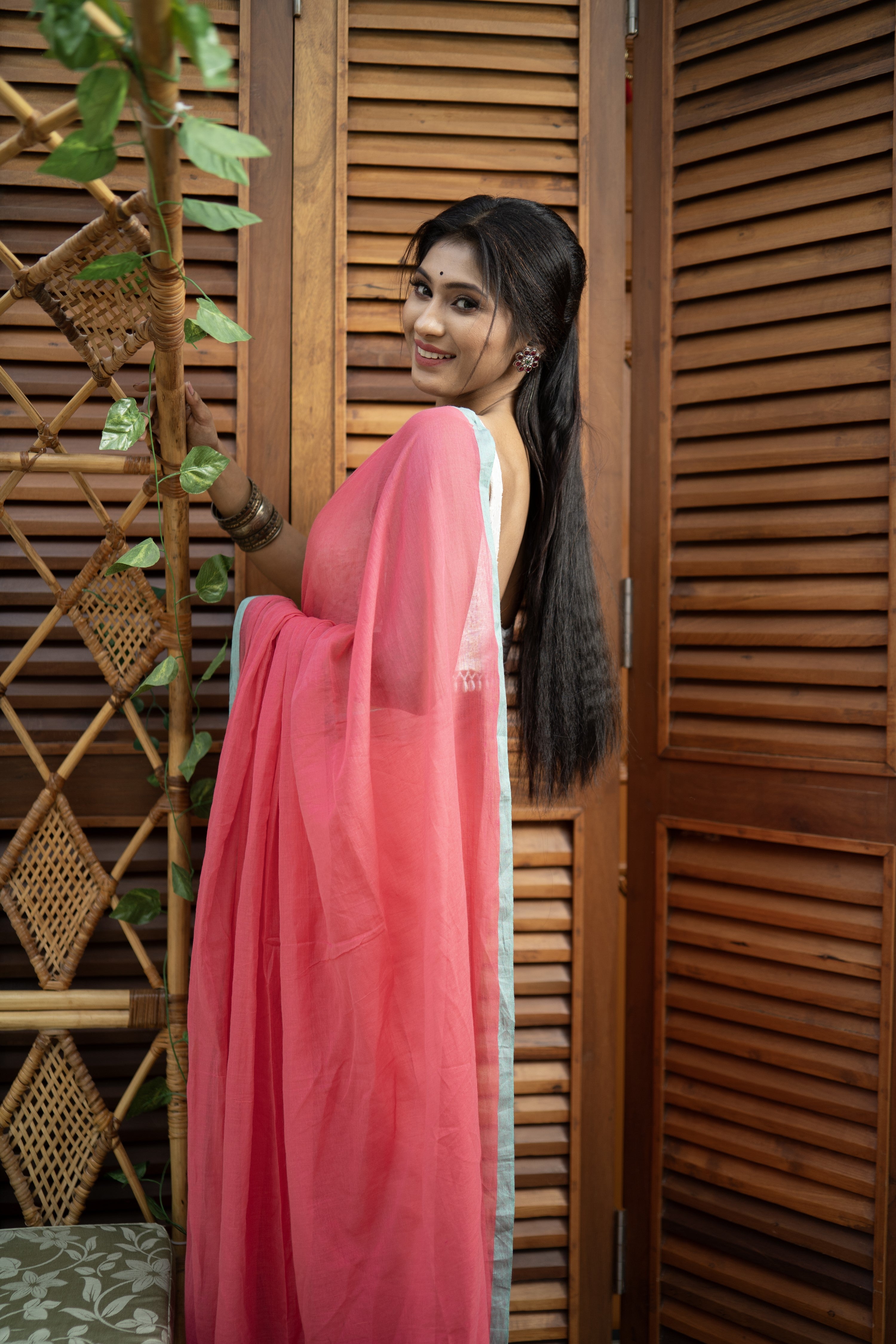 Meher Mulmul Cotton Saree-Flomingo Pink