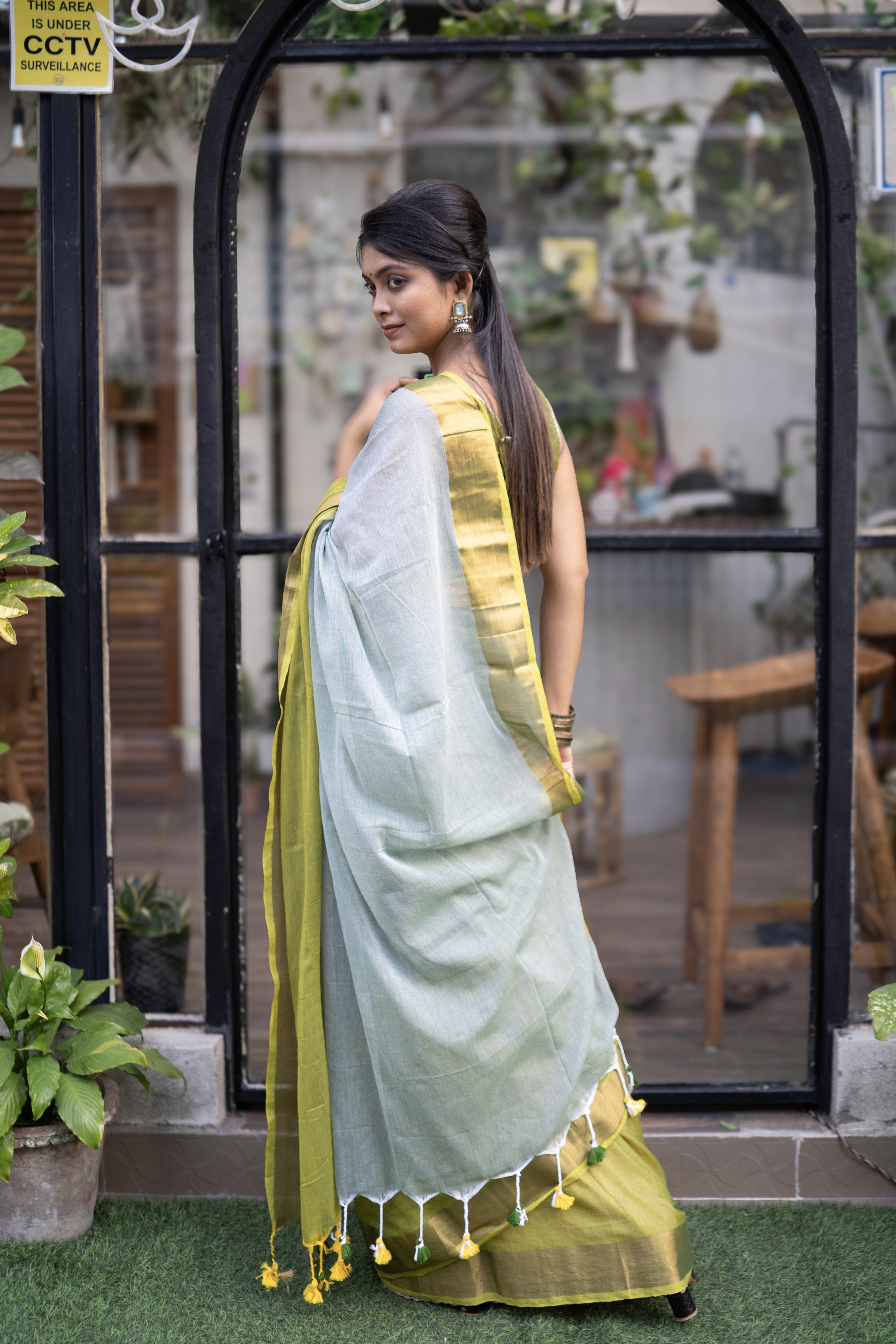 Rangriti Pure Mulmul Cotton Saree-Green & Blue