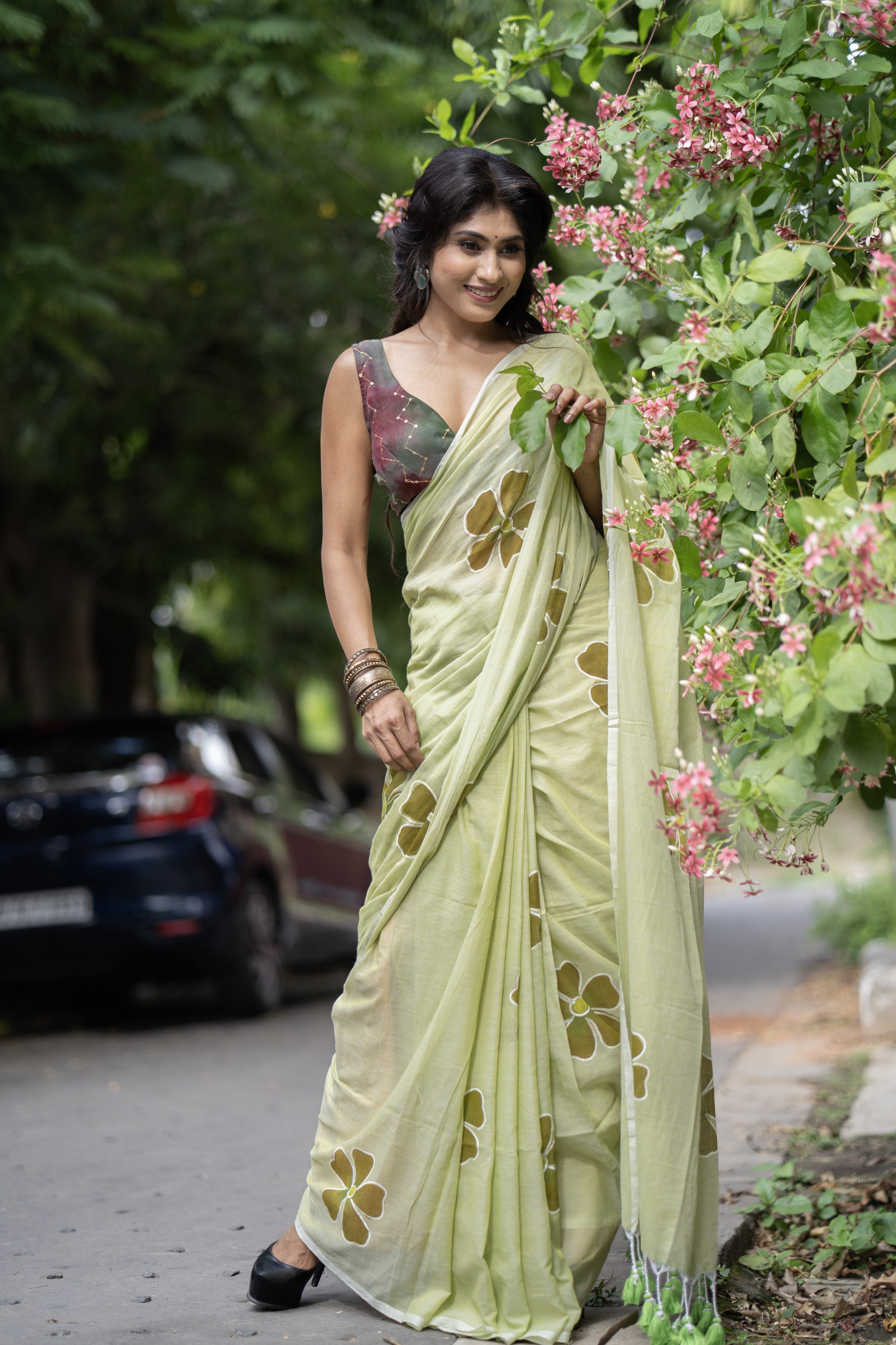 Pastel green Hand-Printed Floral Mulmul Cotton Saree