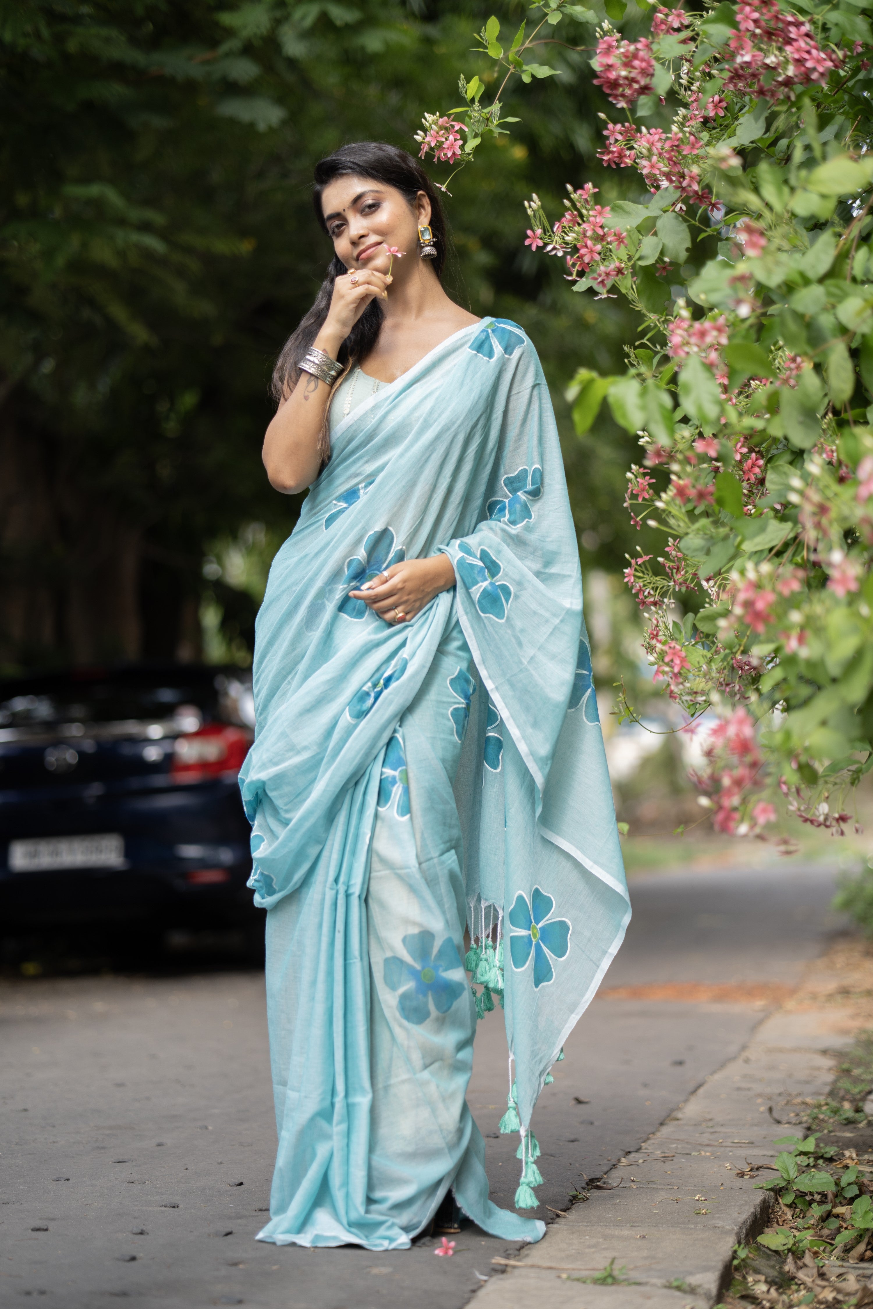 Hand-Printed Floral Mulmul Cotton Saree- blue
