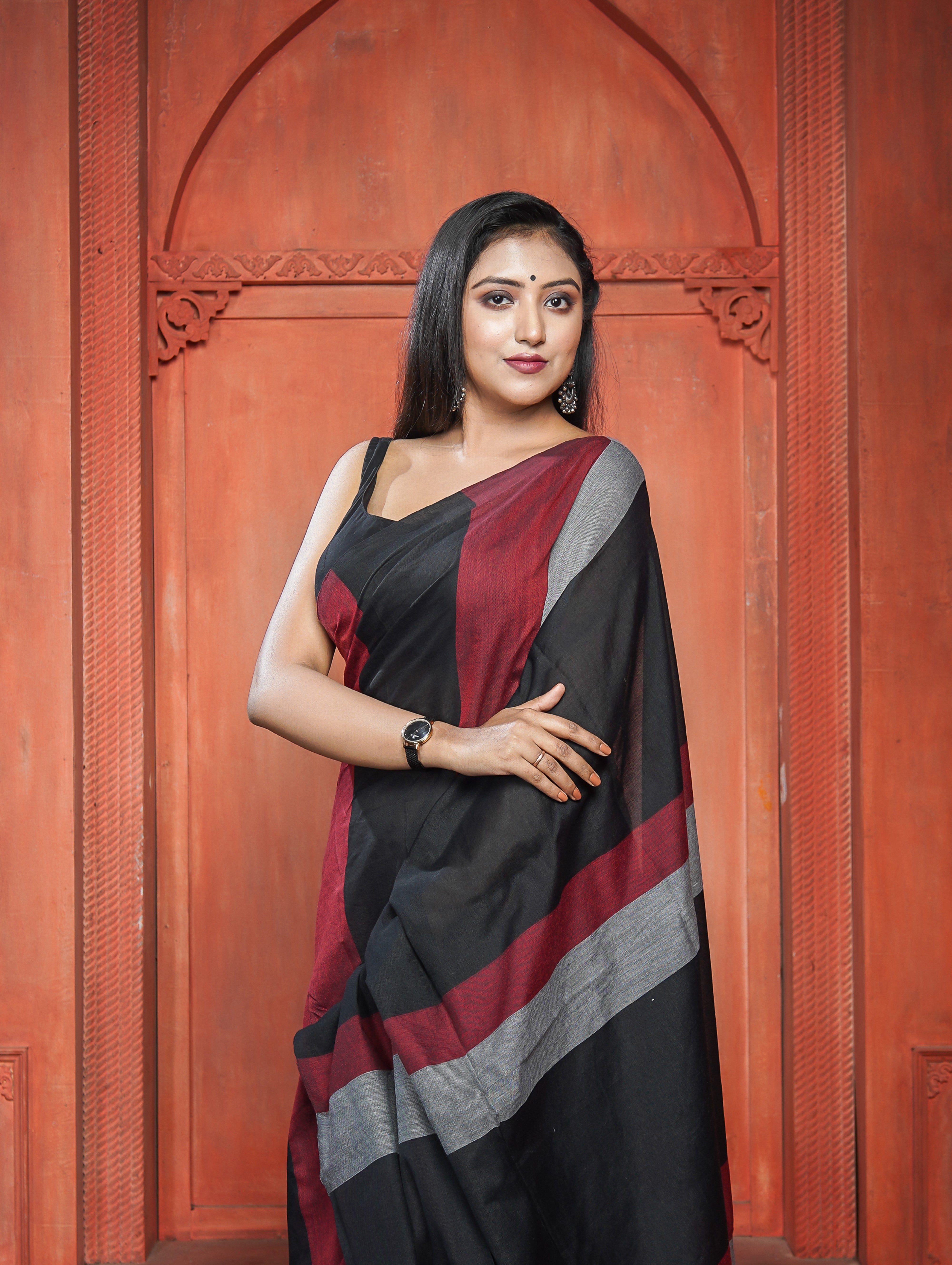 Black & Maroon Multicoloure Check Khadi Cotton Saree