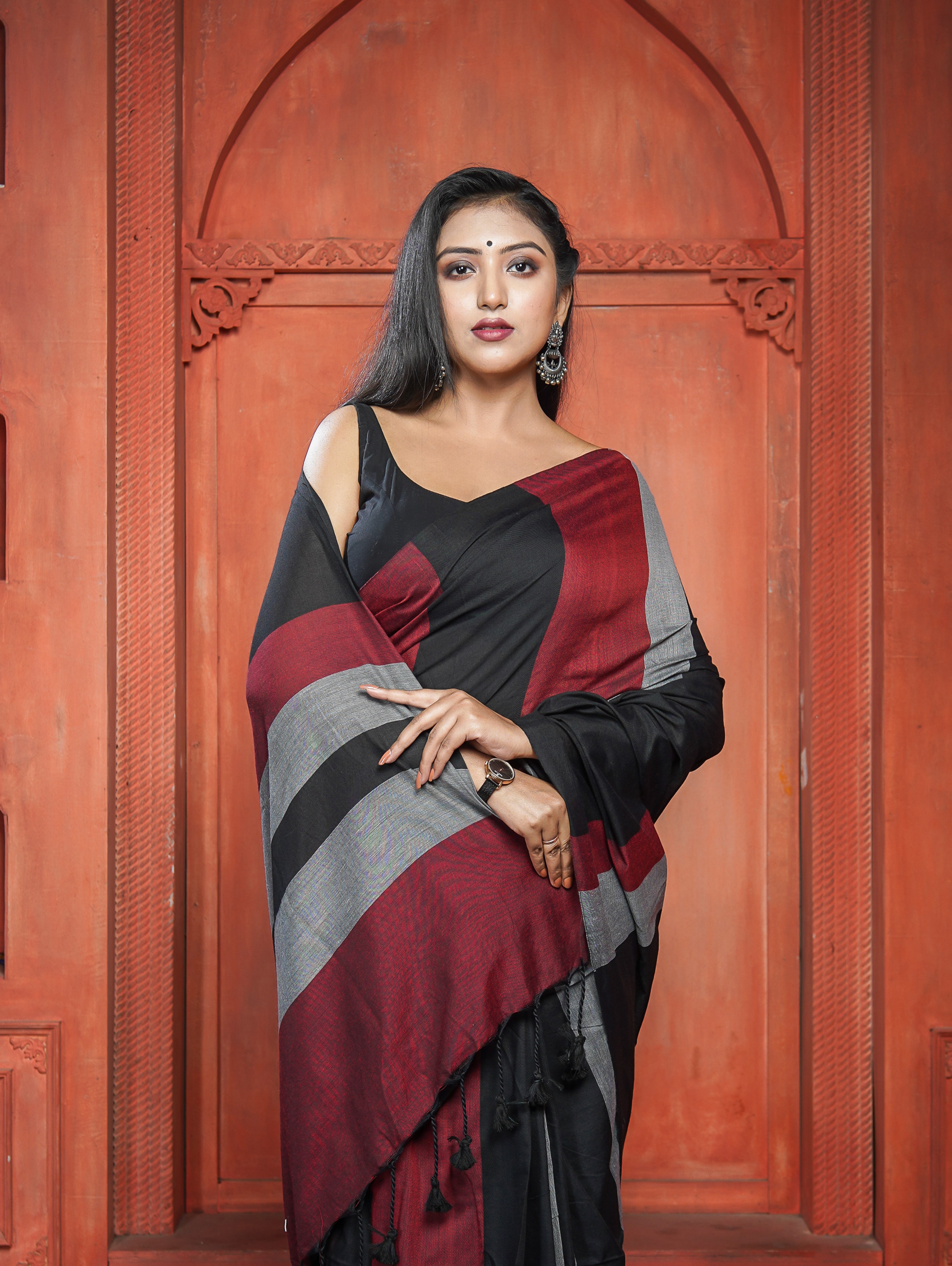 Black & Maroon Multicoloure Check Khadi Cotton Saree