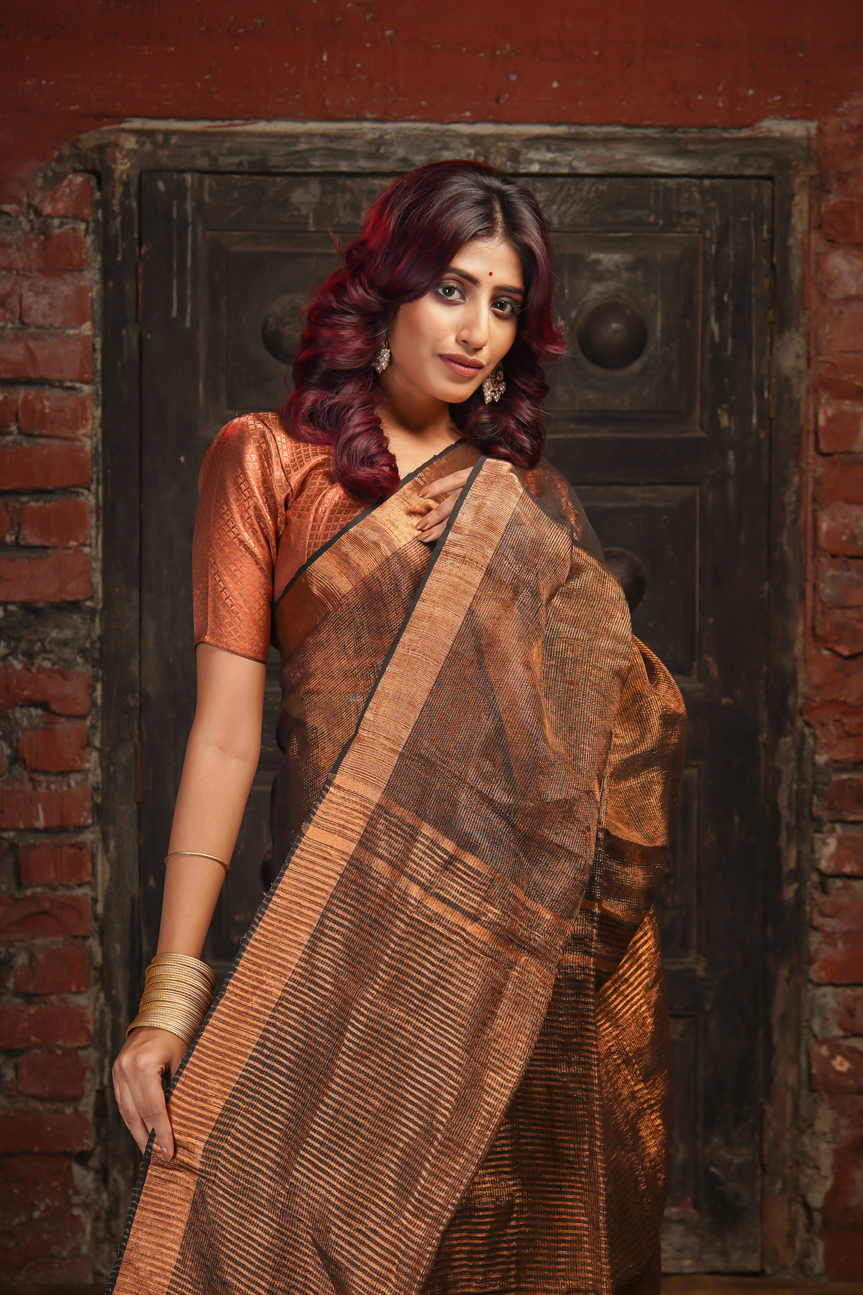 Coffe Dual Tone Tissue Linen Saree