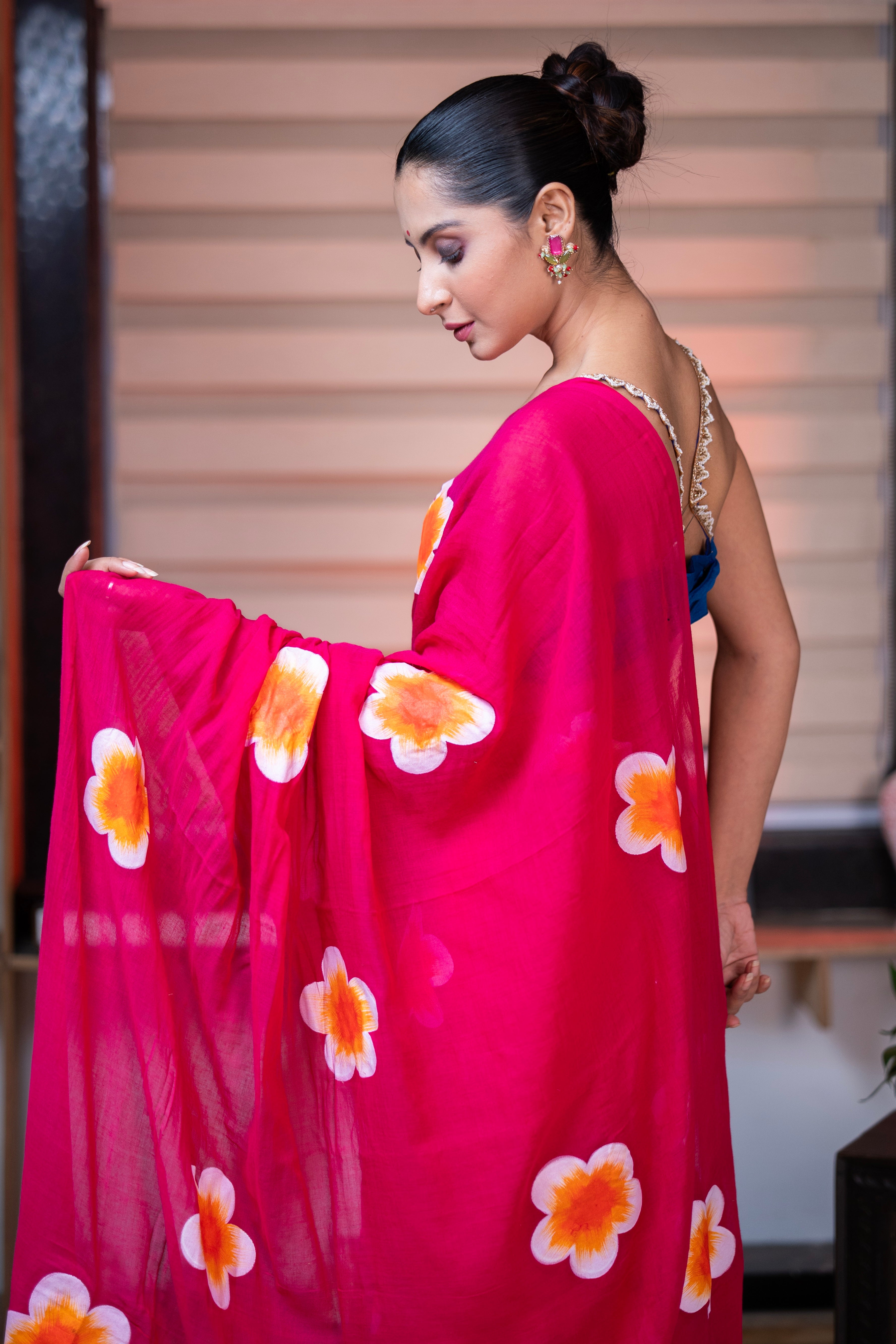 Hand-Printed Floral Mulmul Cotton Saree- Rani