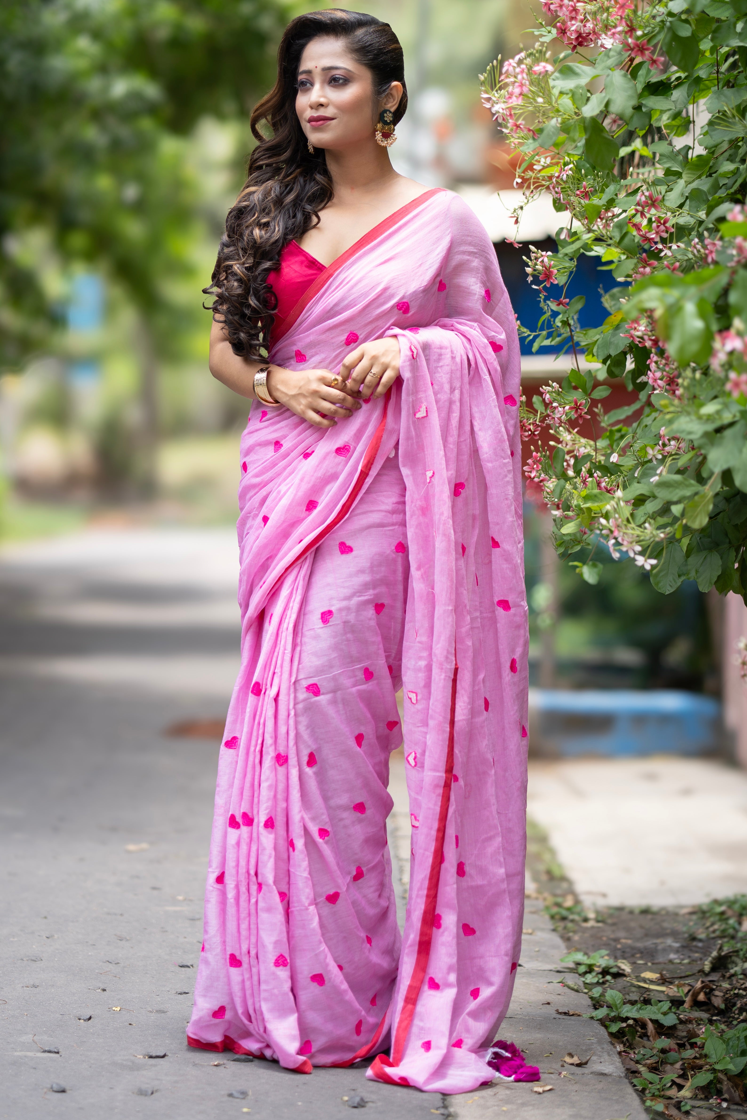 Love embroidery Pure Mulmul Cotton Saree- Pink and Rani