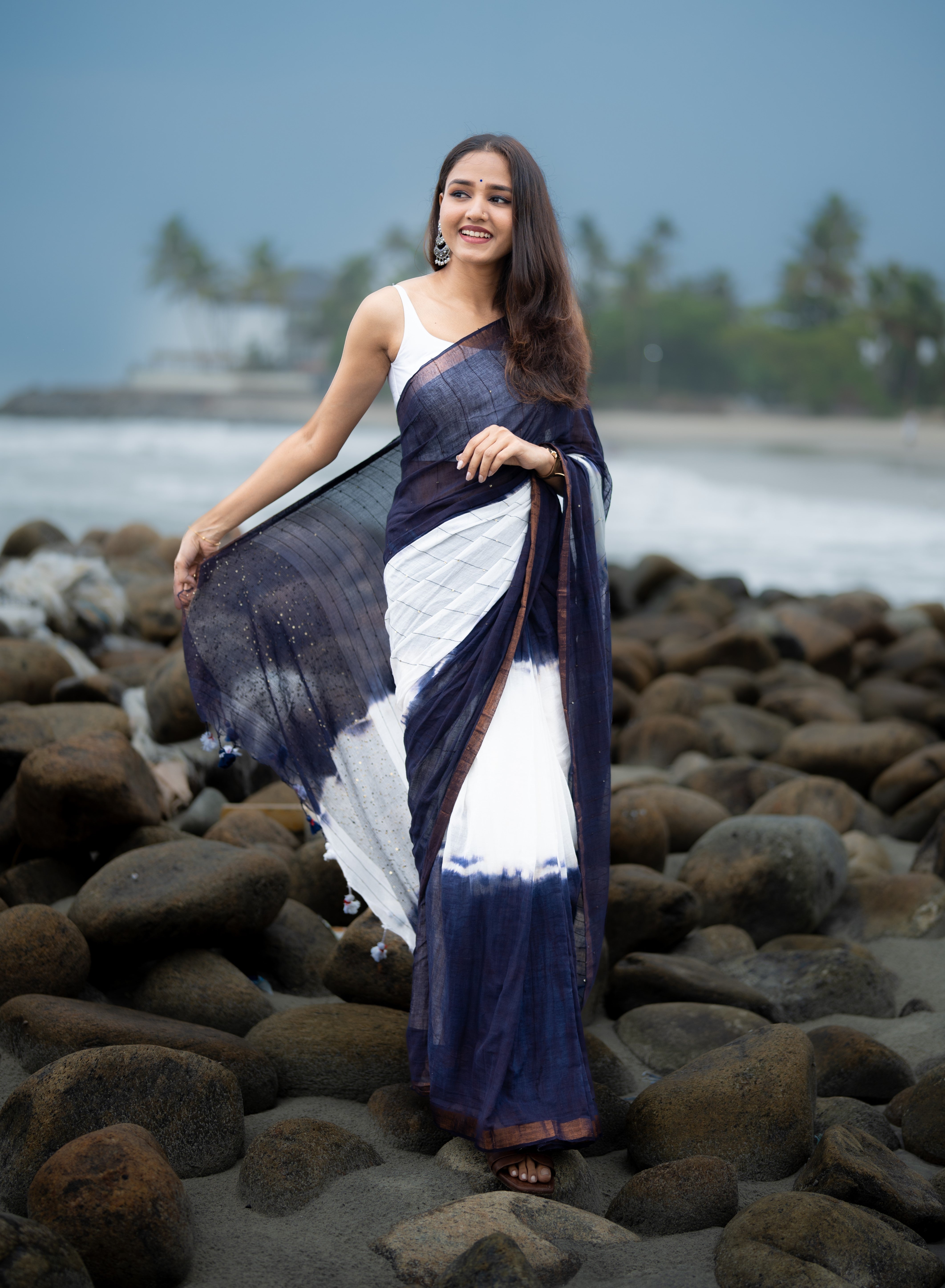 Rang Bahari Sequence Work Pure Mul Cotton Saree-Blue White