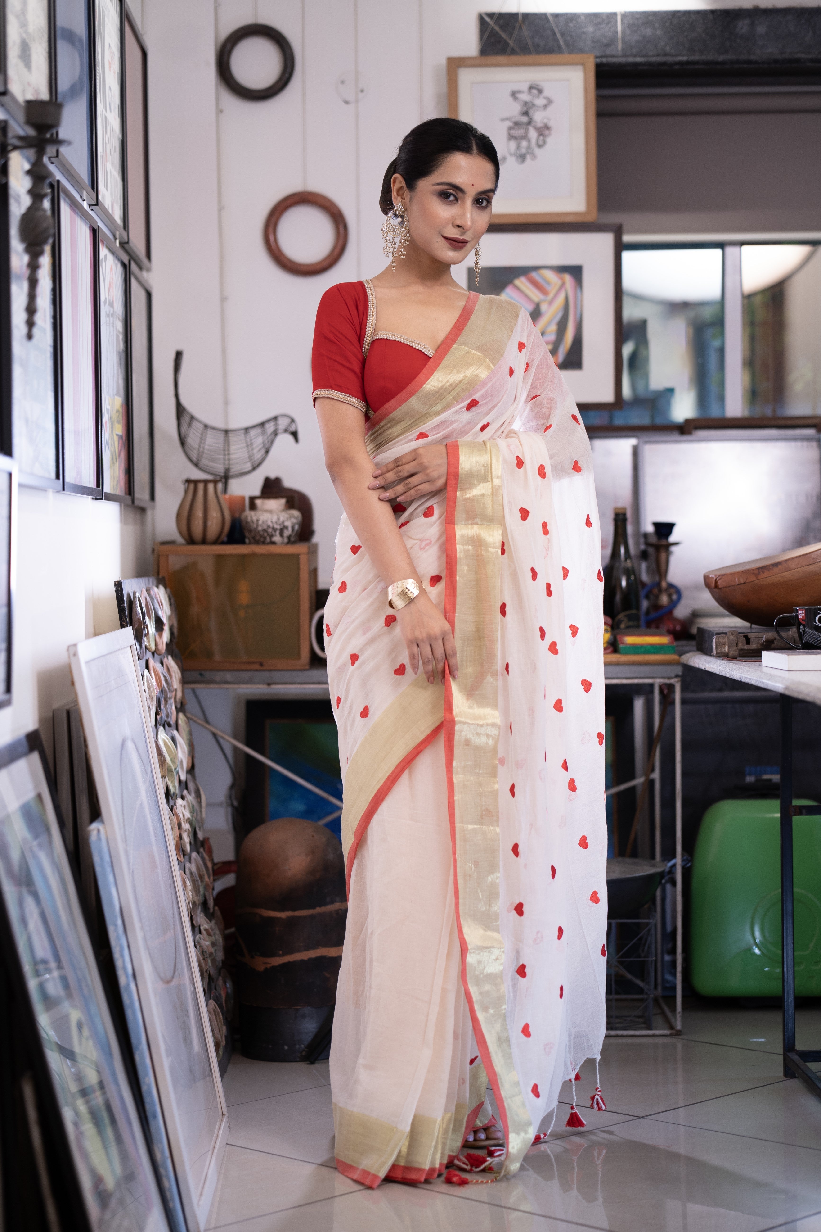 Love embroidery Pure Mulmul Cotton Saree- Red