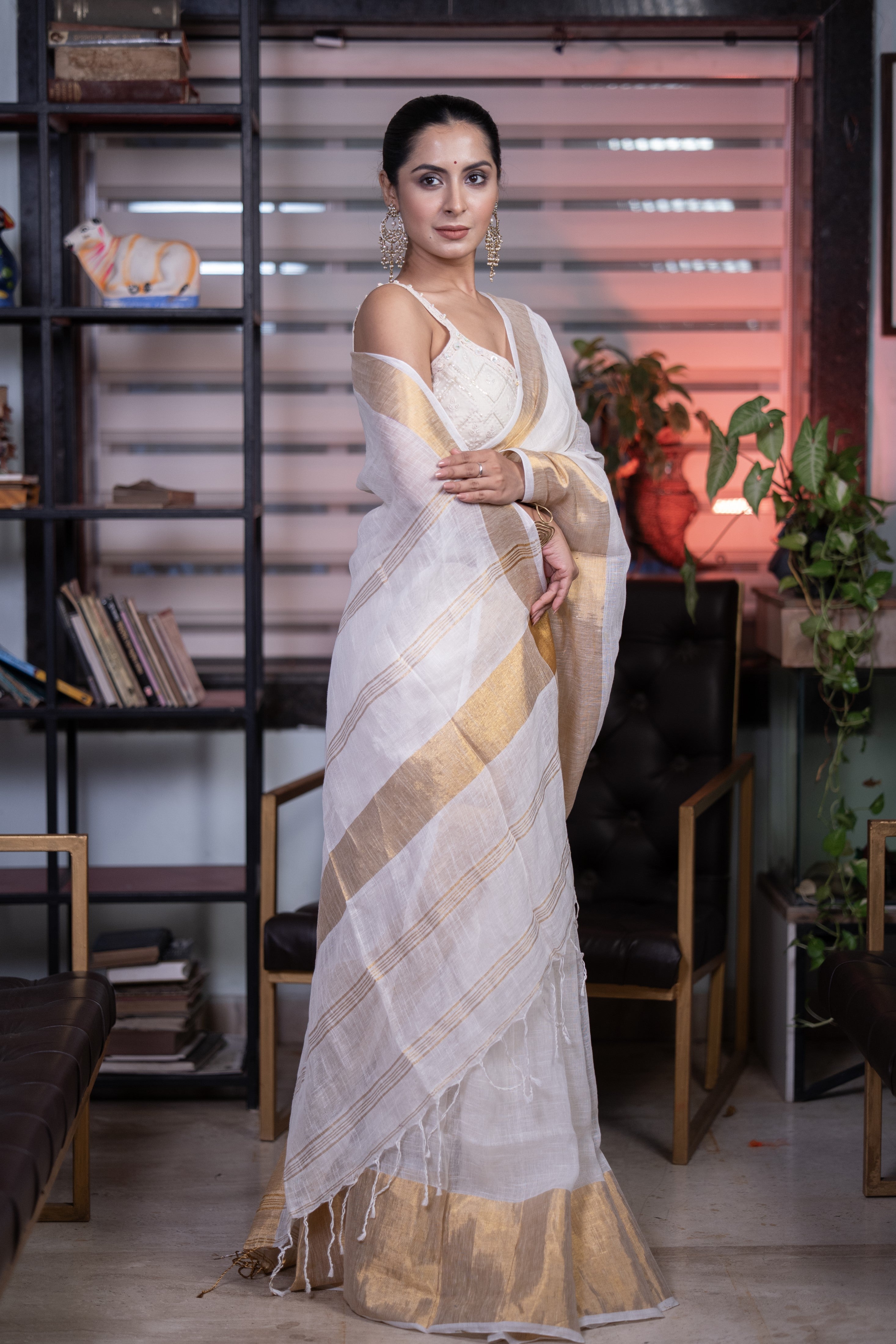 White mahapar Linen Saree