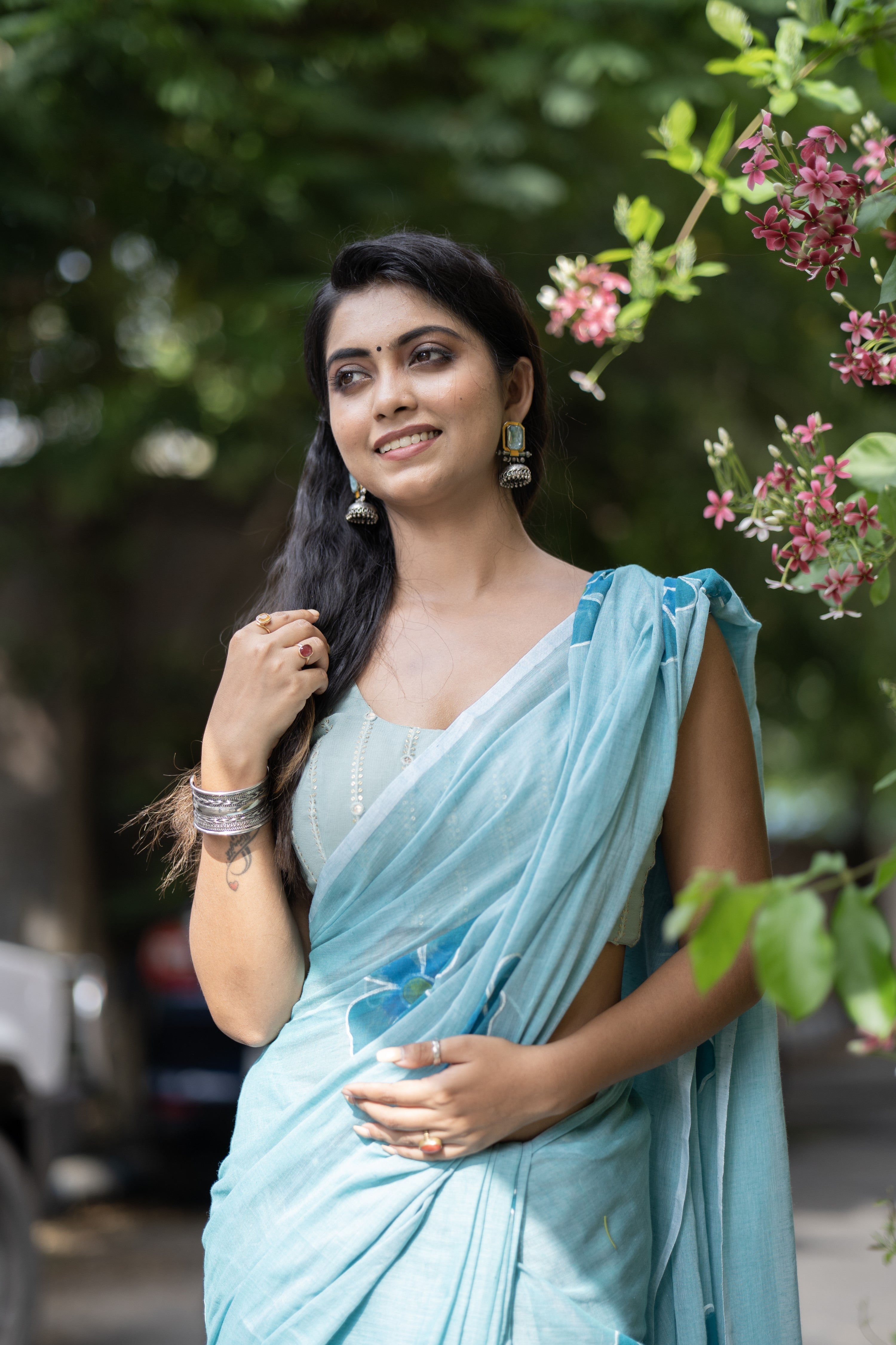 Hand-Printed Floral Mulmul Cotton Saree- blue